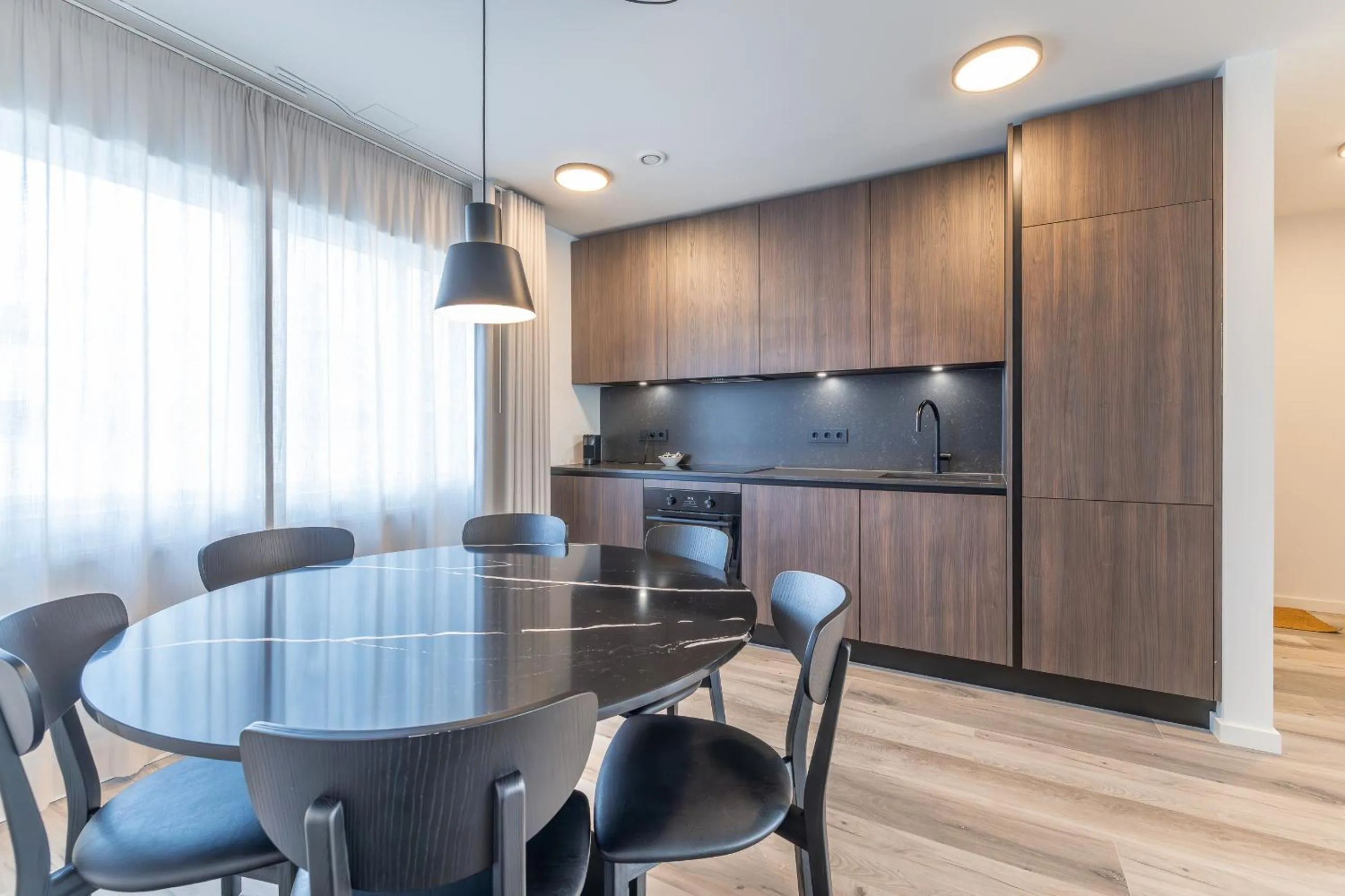 Dining area in Hlemmur Suites