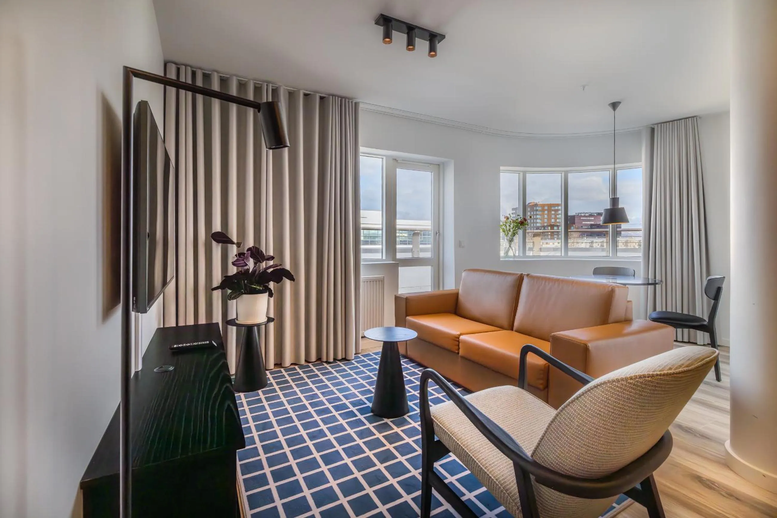 TV and multimedia in Hlemmur Suites