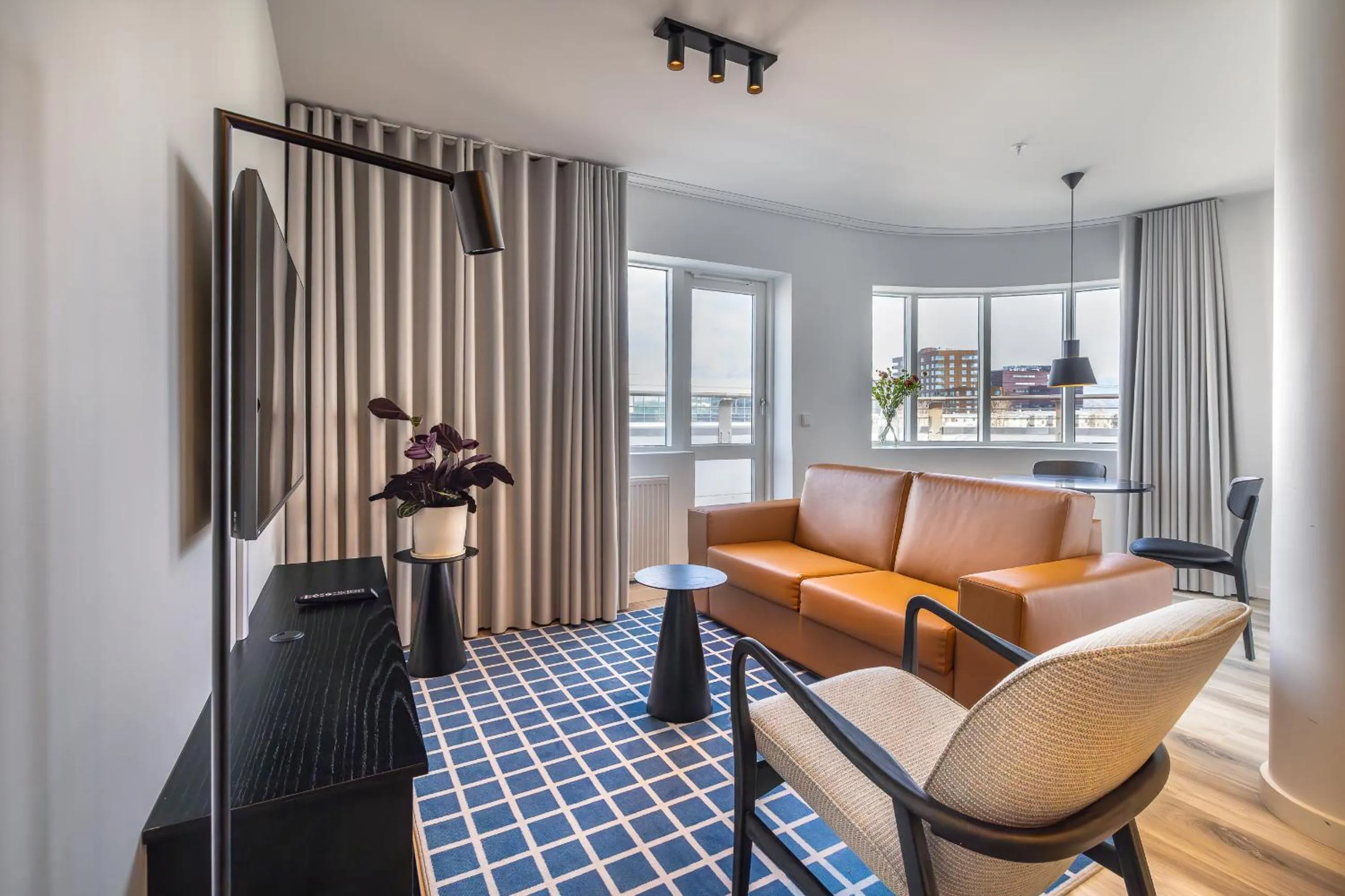 TV and multimedia in Hlemmur Suites