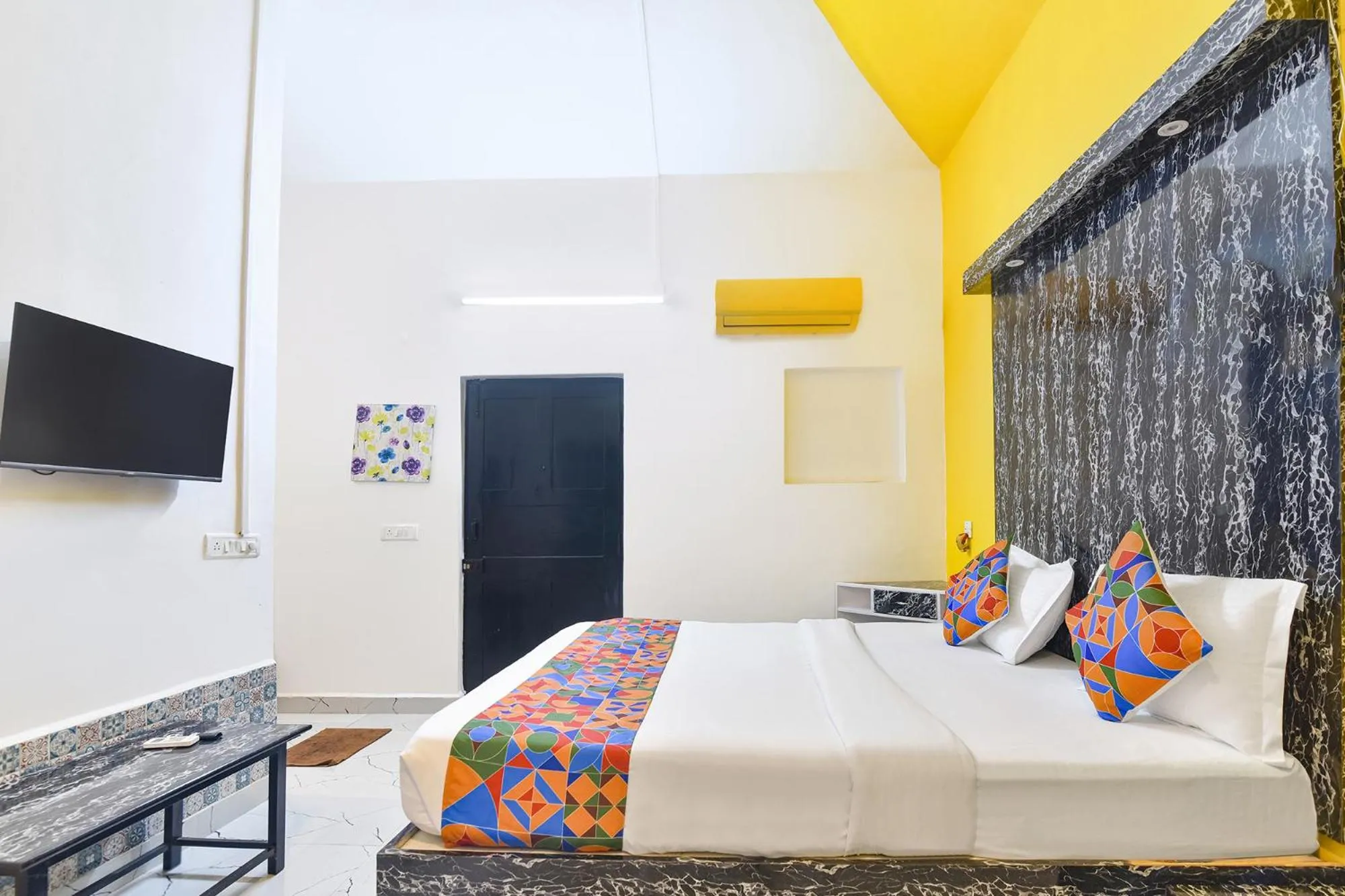 Bed in Ondas Do Mar Beach Resort Phase 1