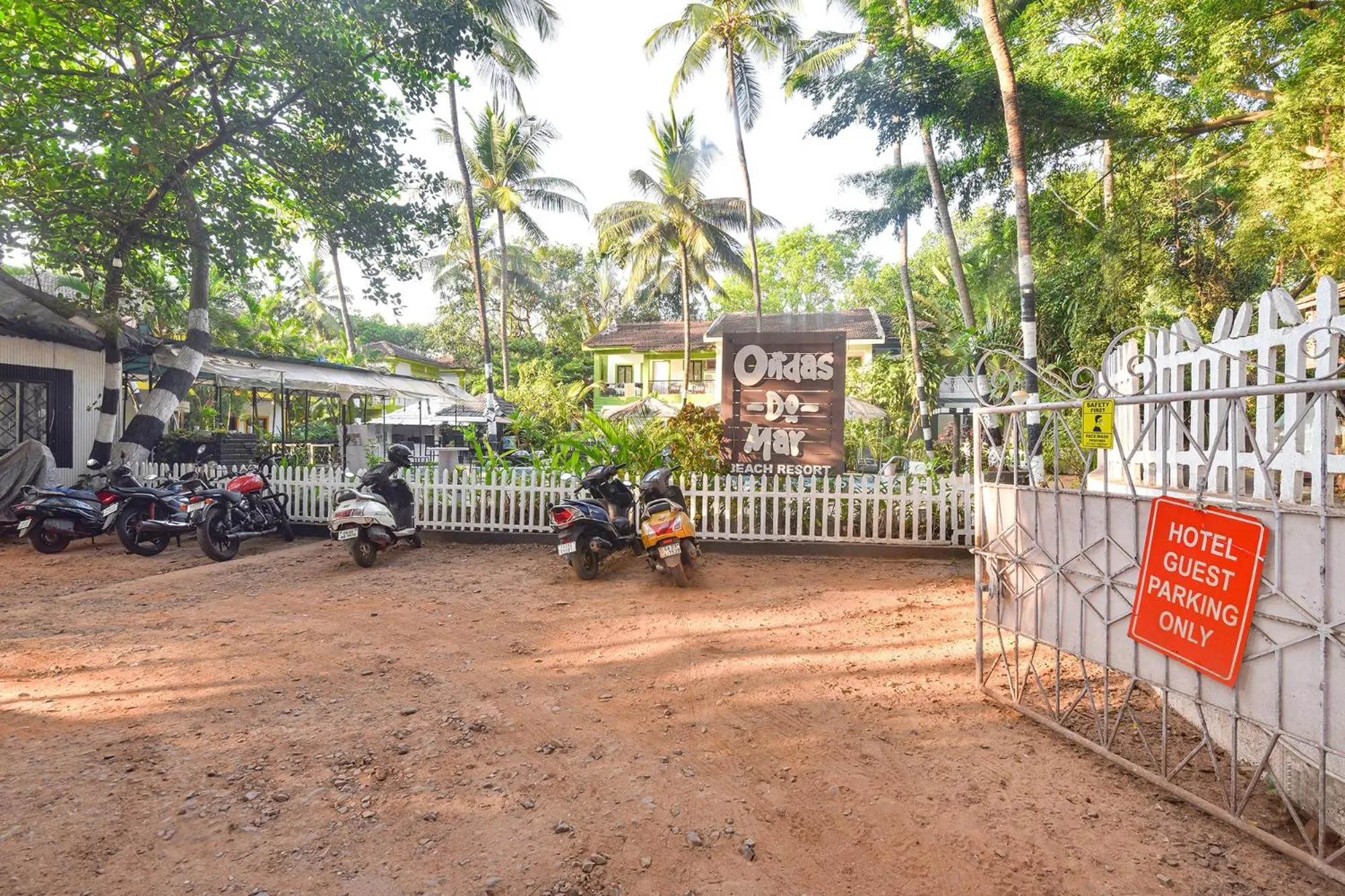 Parking in Ondas Do Mar Beach Resort Phase 1