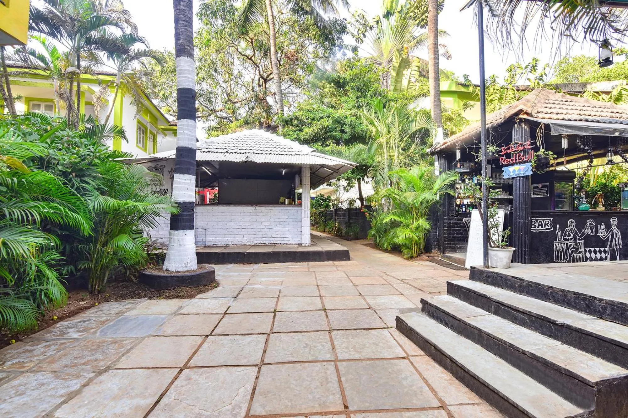 Property building in Ondas Do Mar Beach Resort Phase 1