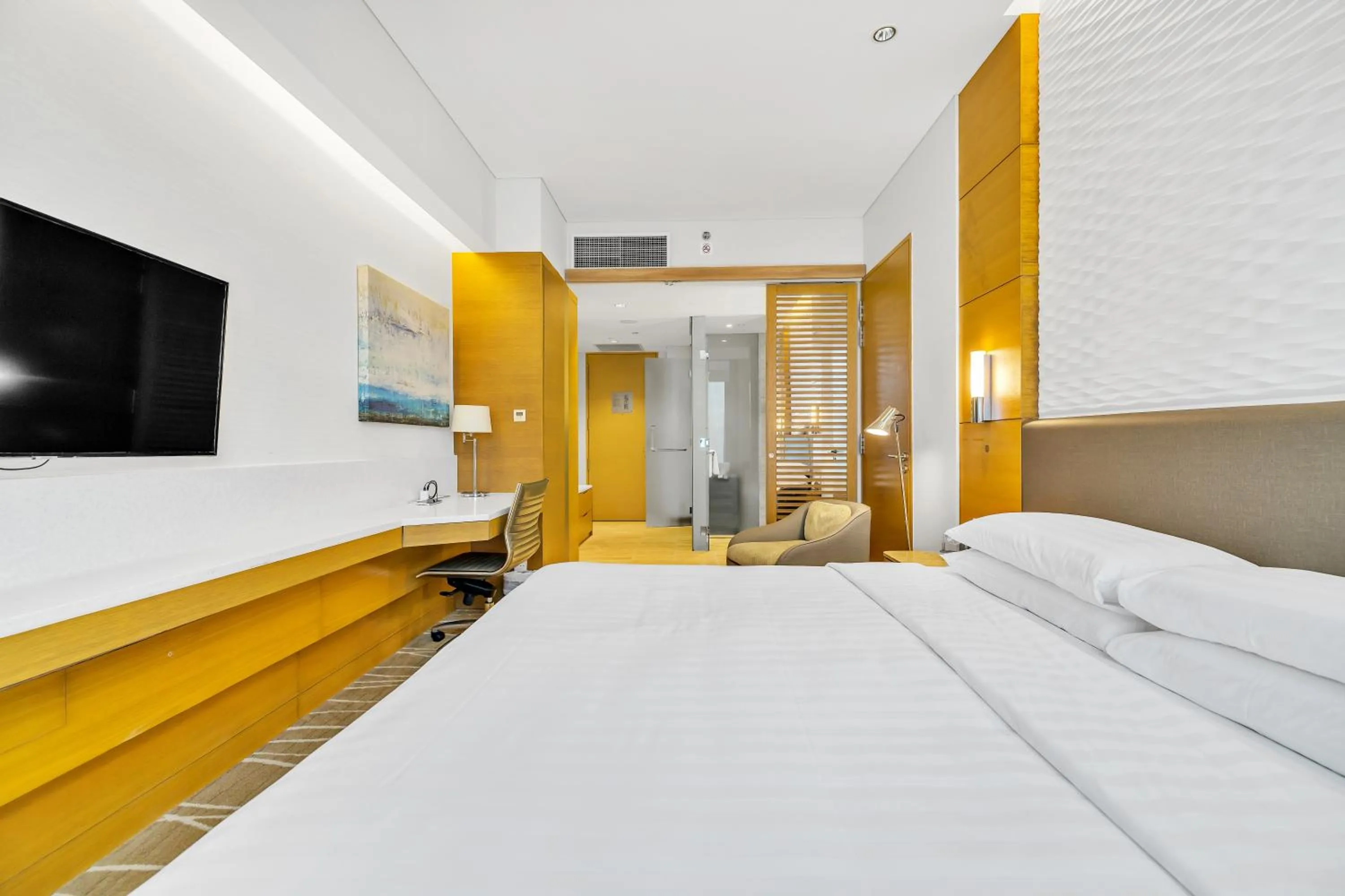 Bed in JEN Singapore Orchardgateway by Shangri-La