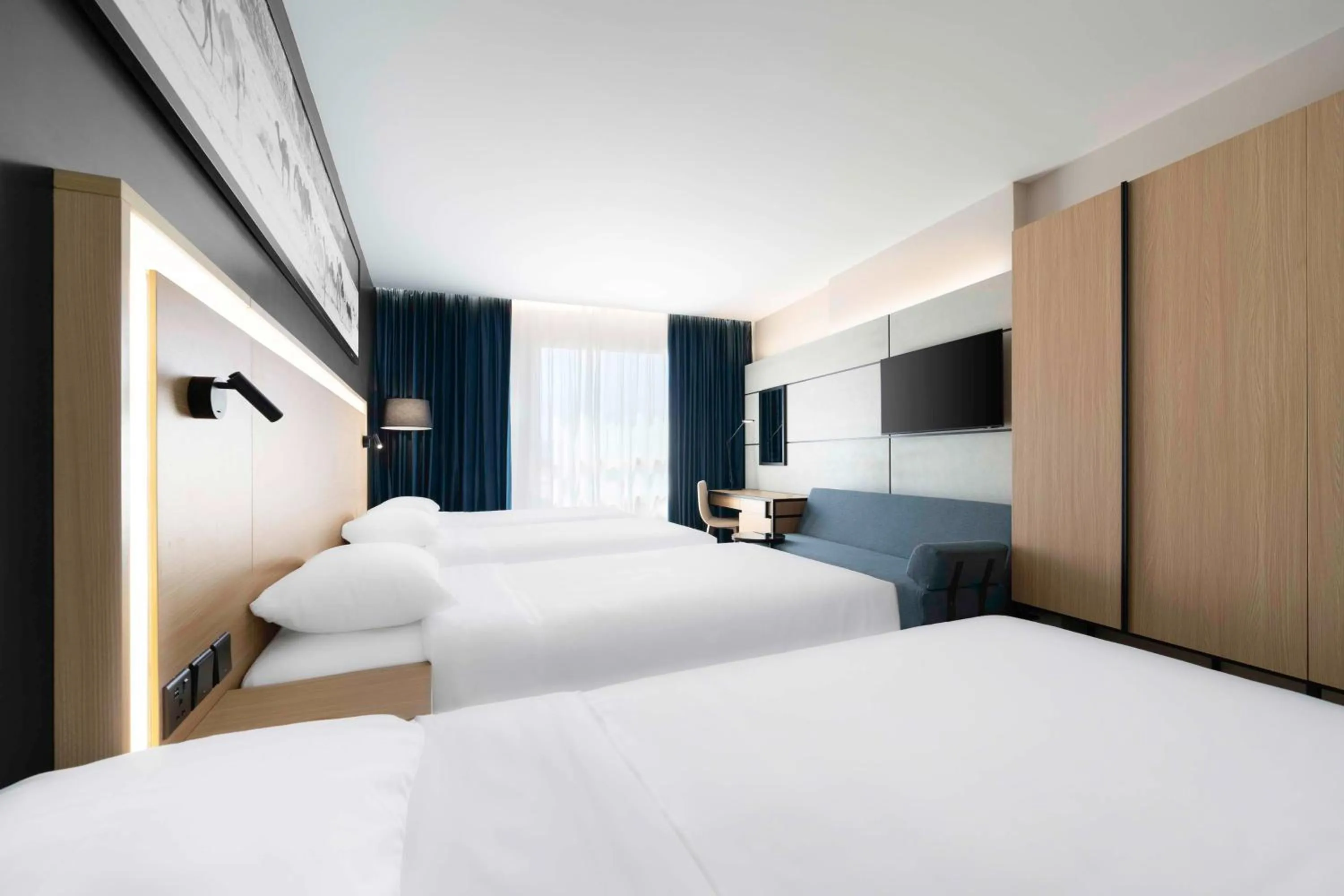 Bedroom, Bed in Park Inn by Radisson Makkah Thakher Algharbi