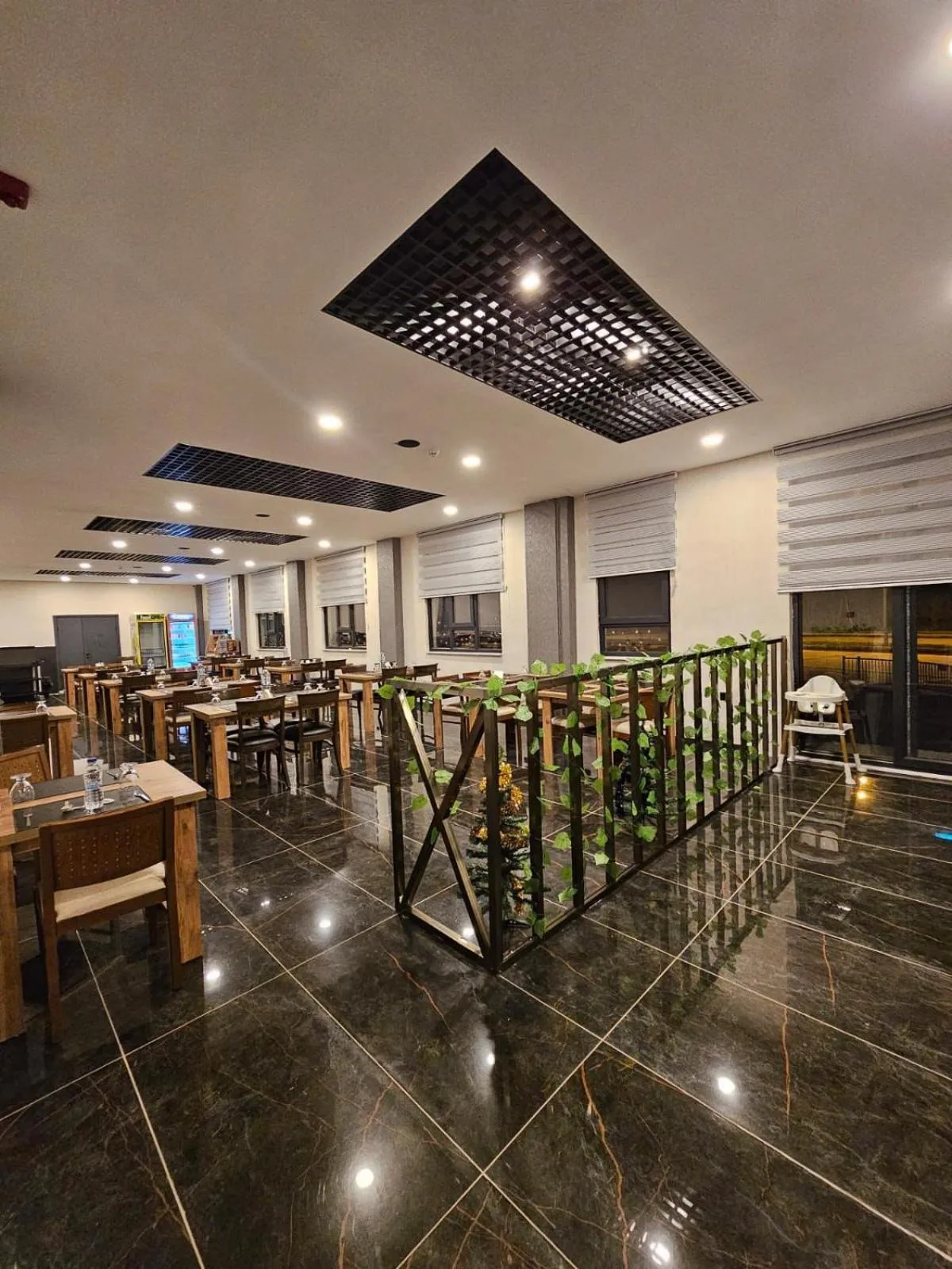 Restaurant/places to eat in Efe Termal