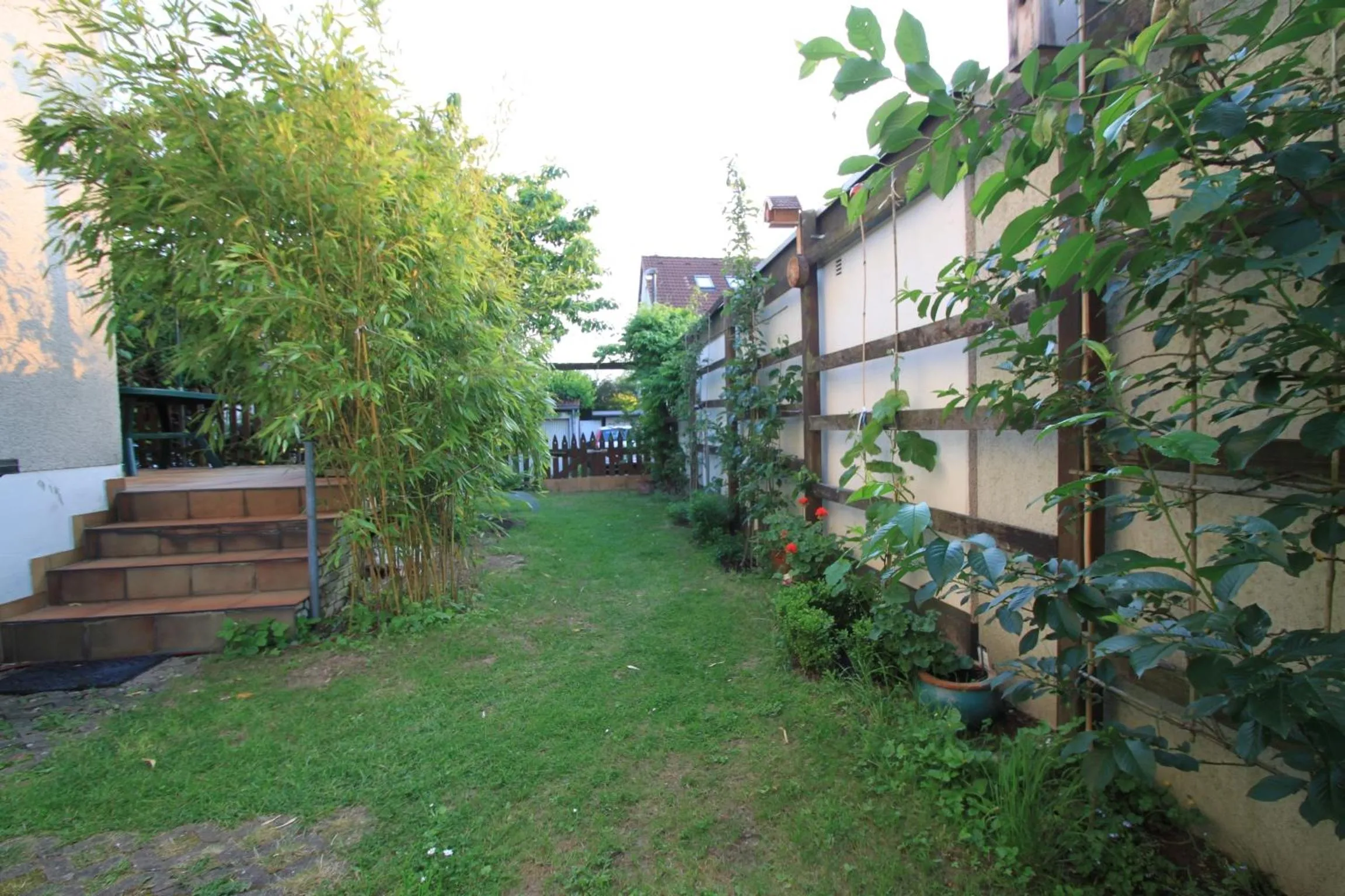 Garden in B&B am See Köln - Privatzimmer