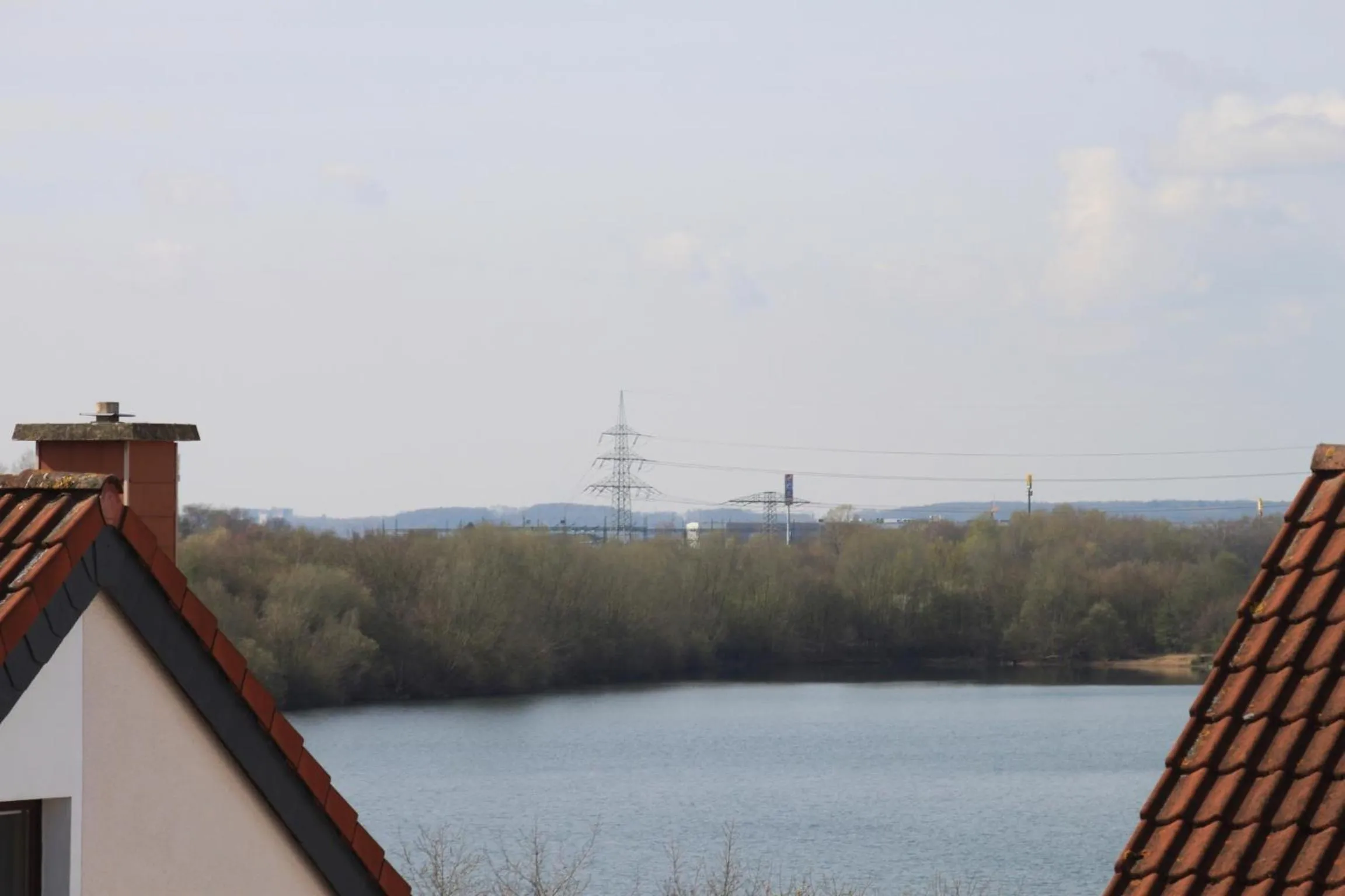 Natural landscape in B&B am See Köln - Privatzimmer