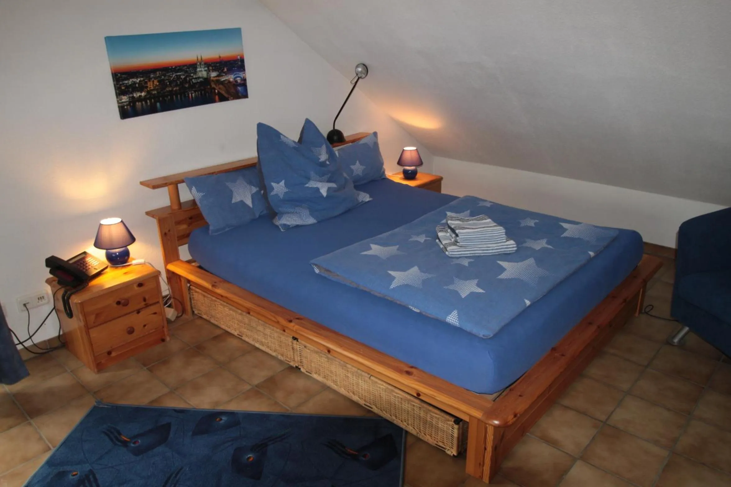 Bed in B&B am See Köln - Privatzimmer