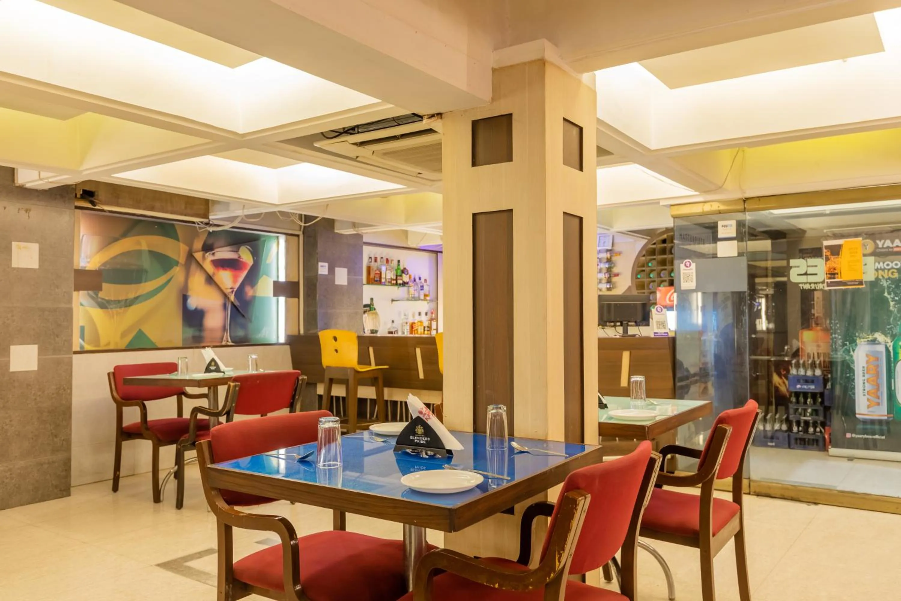 Lounge or bar in Hotel Kalinga