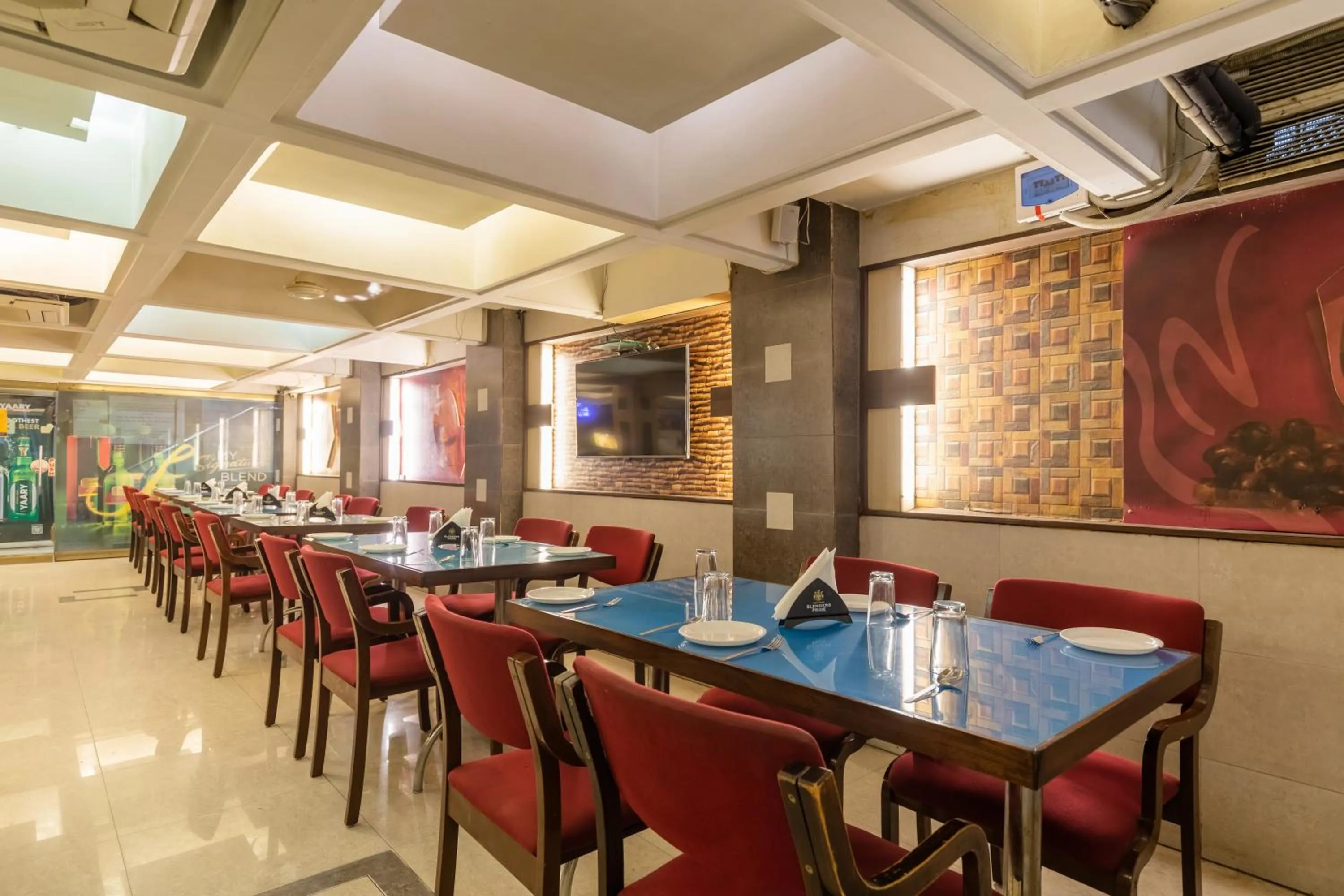 Lounge or bar in Hotel Kalinga