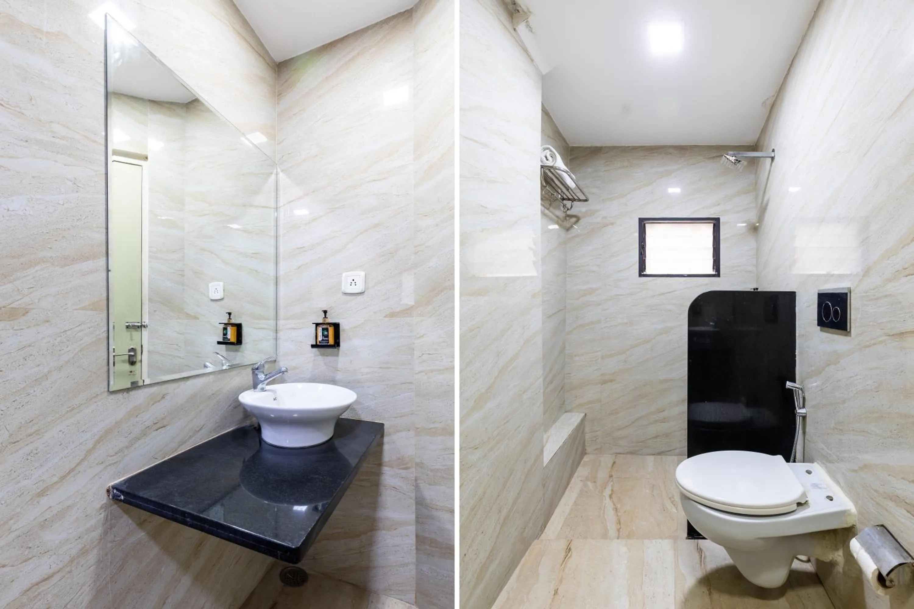 Shower in Hotel Kalinga