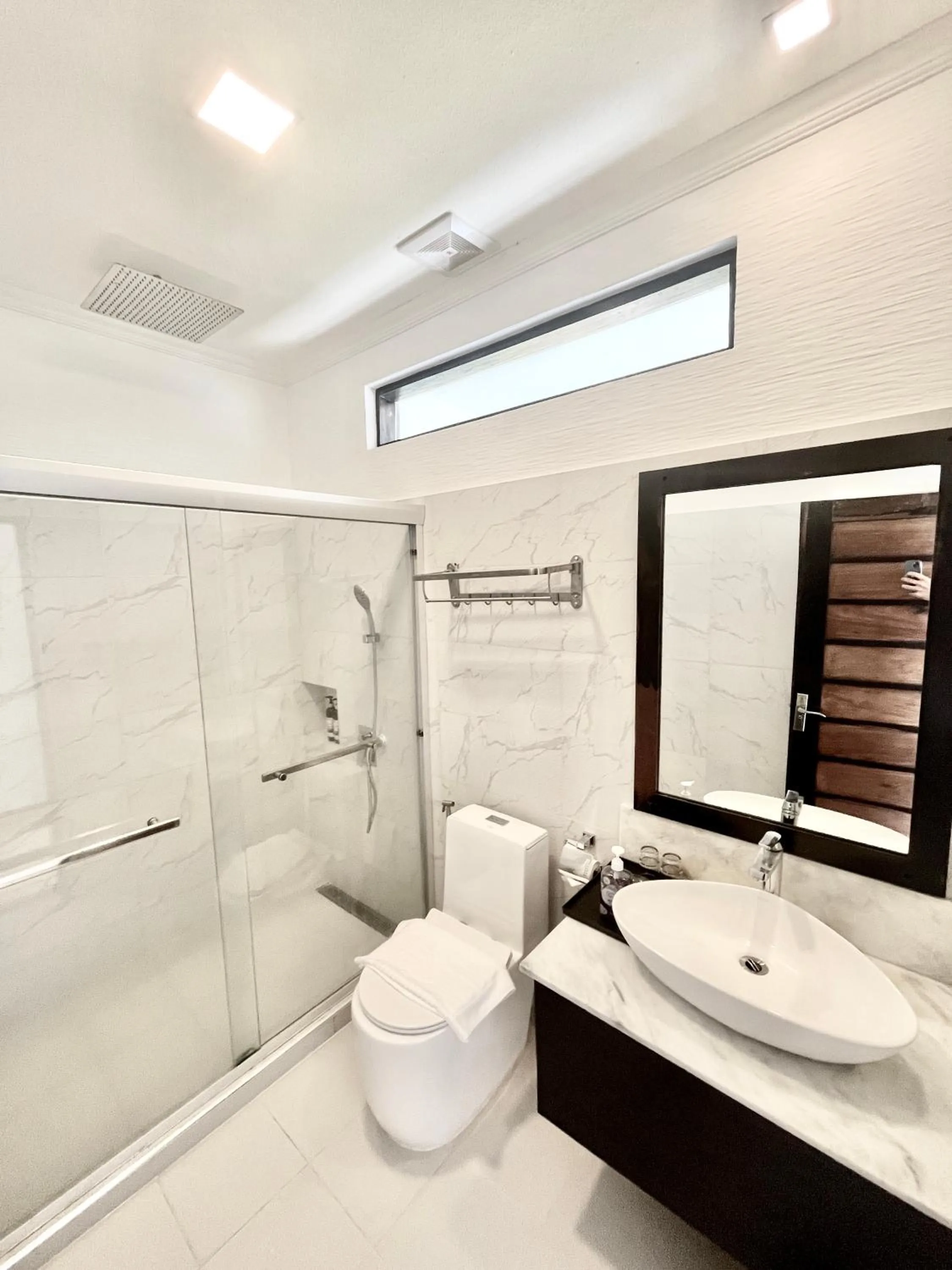 Shower in El Nido Bayview Resort