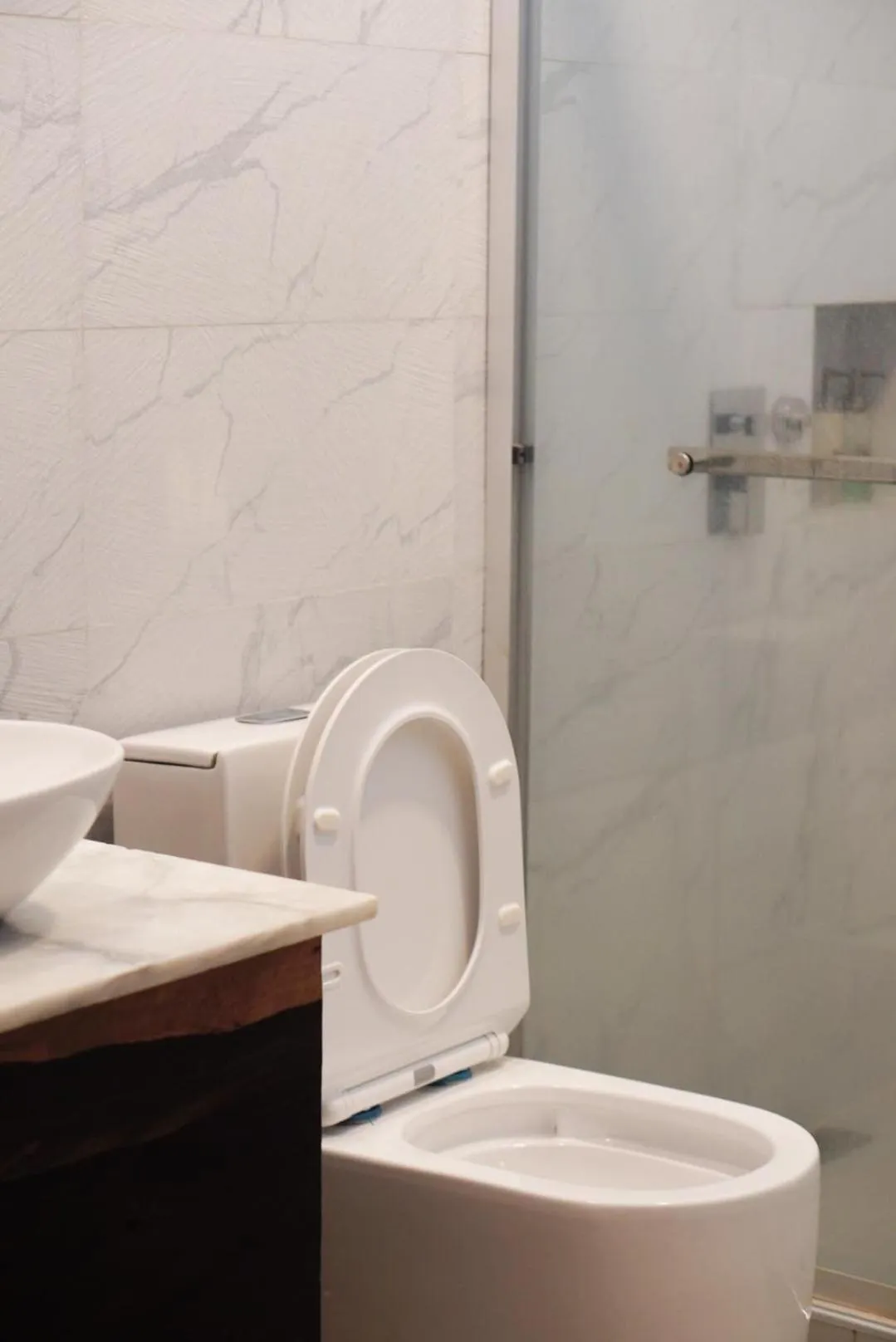 Shower in El Nido Bayview Resort