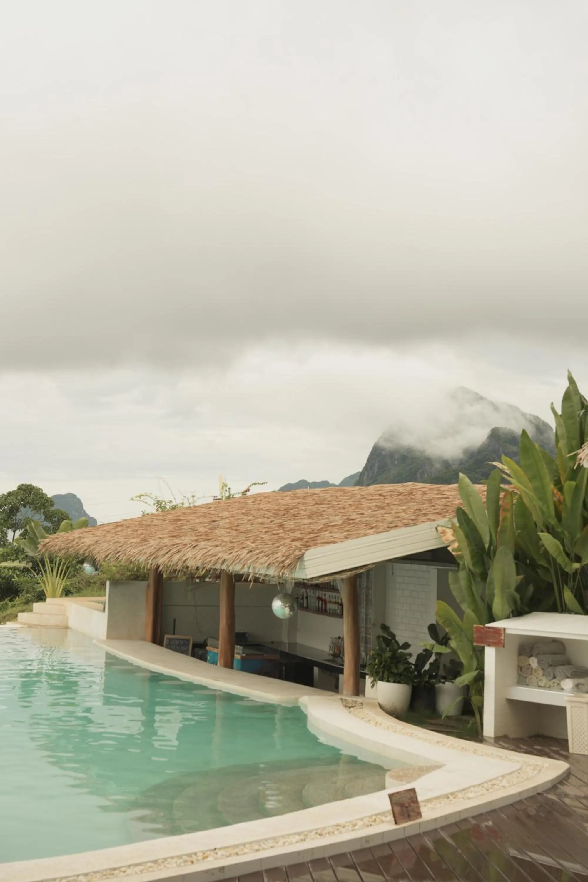 Restaurant/places to eat in El Nido Bayview Resort