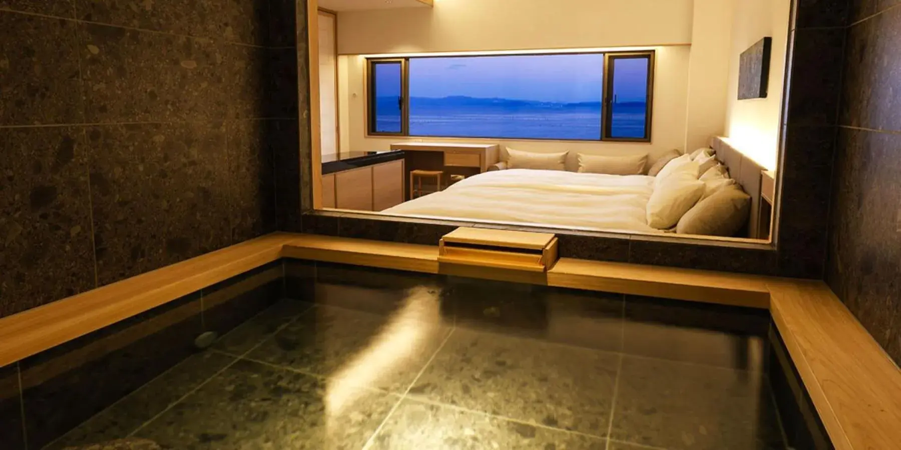 Twin Room in Awaji International Hotel The Sunplaza Twin Room in Awaji International Hotel The Sunplaza