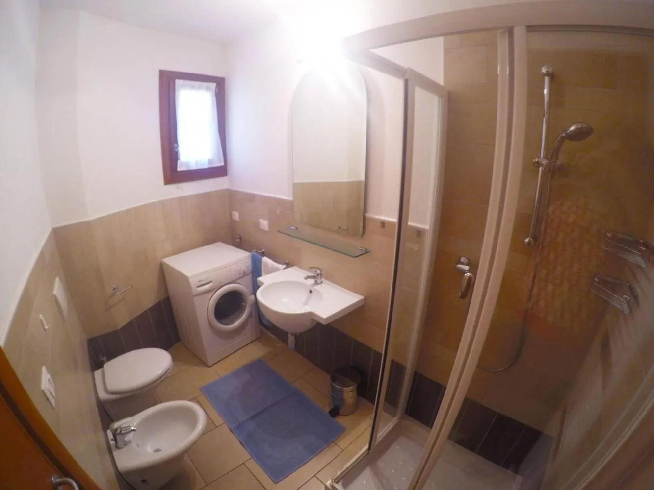 Bathroom in Residence Le Piramidi - Agenzia Cocal