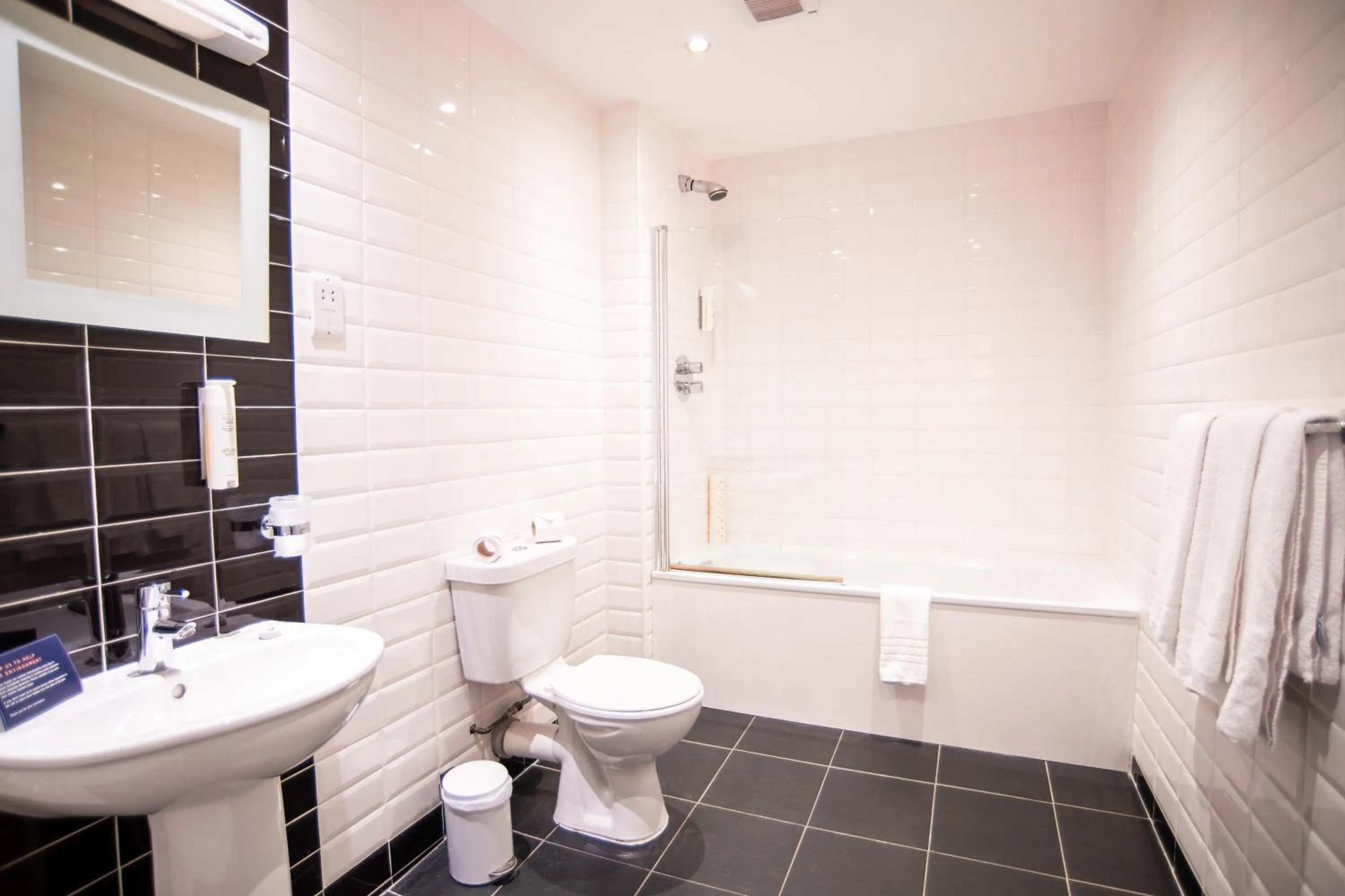 Bathroom in The Station Hotel