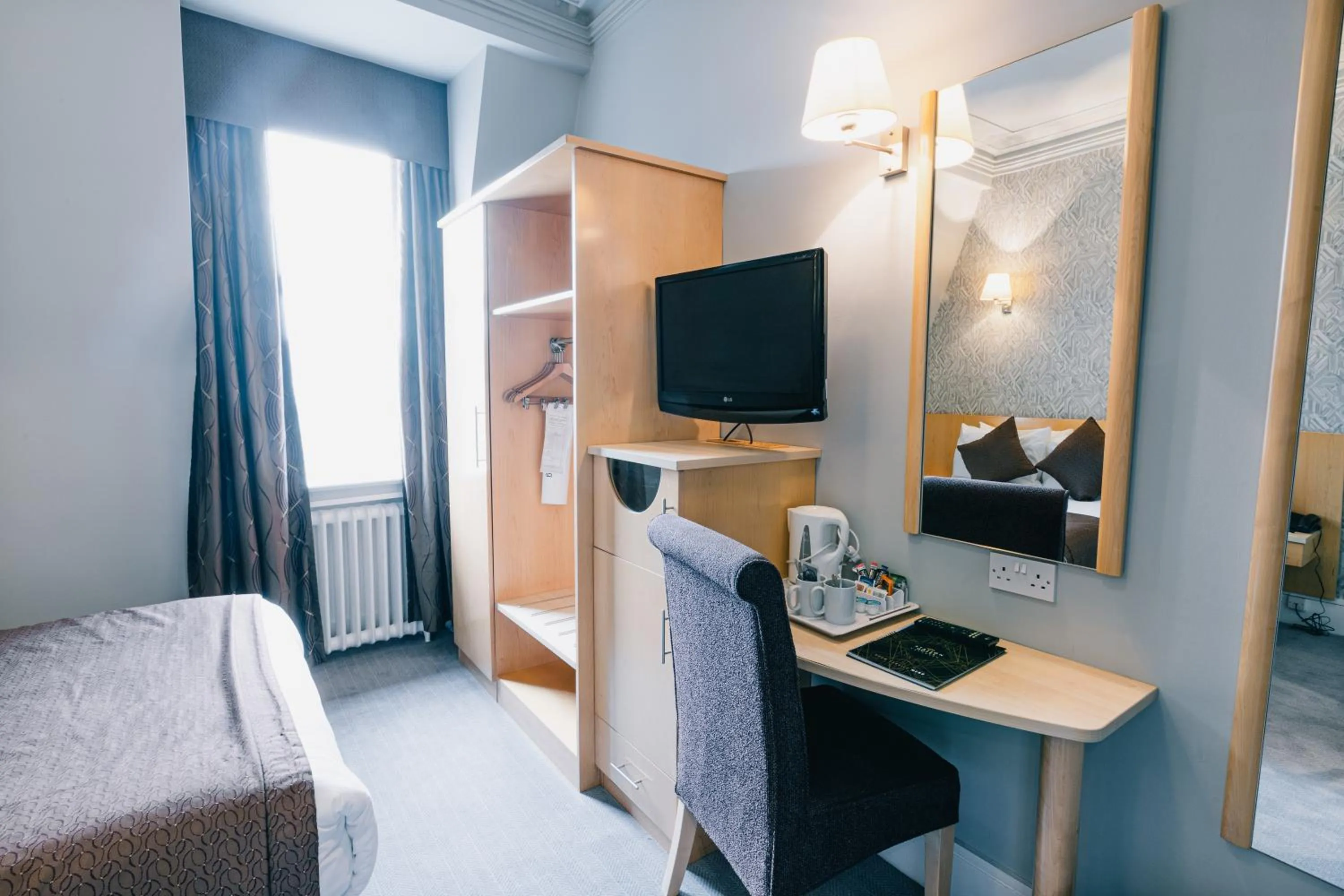 TV and multimedia, Bed in The Station Hotel