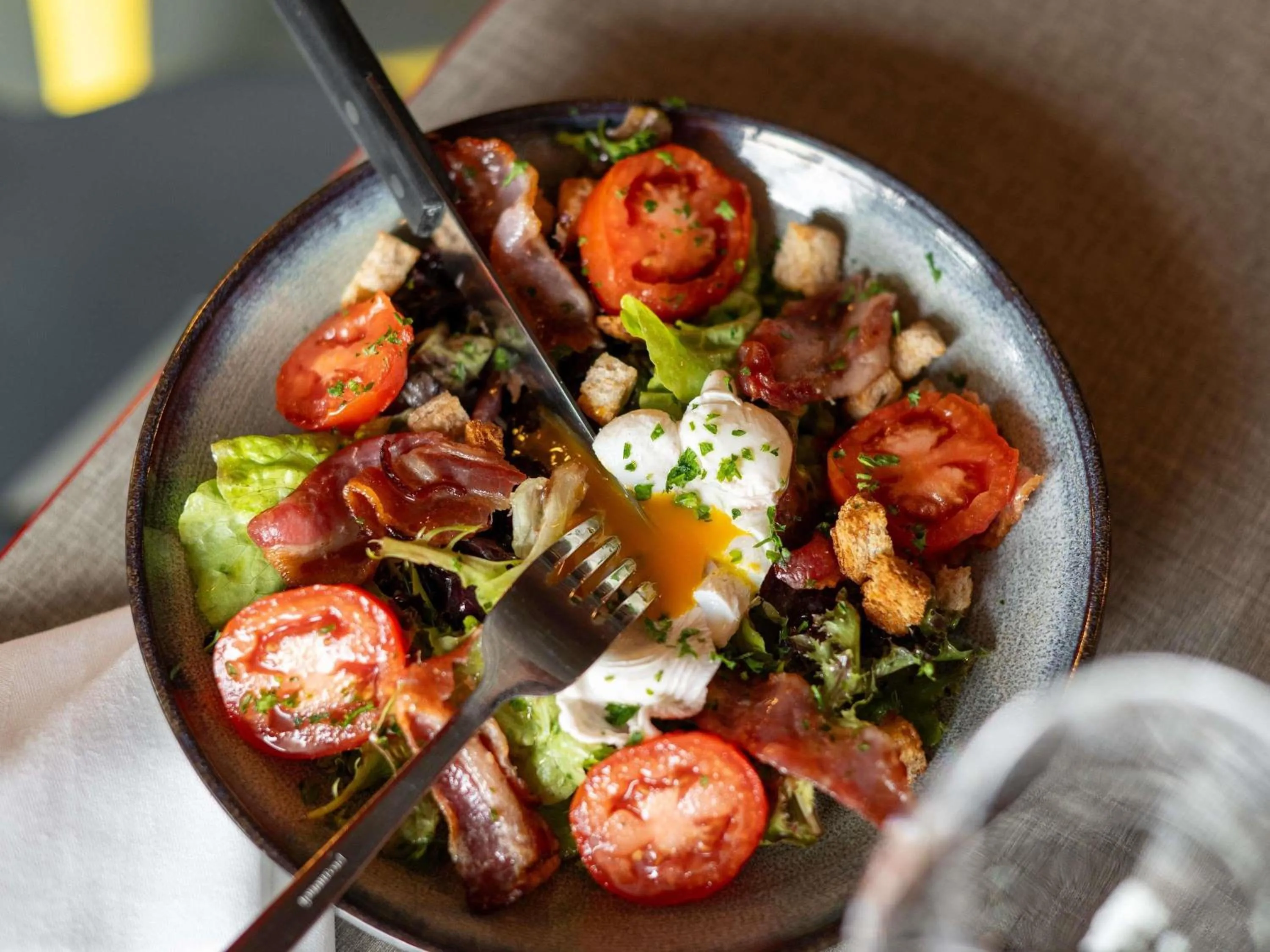 Restaurant/places to eat in ibis Styles Lyon Centre Confluence