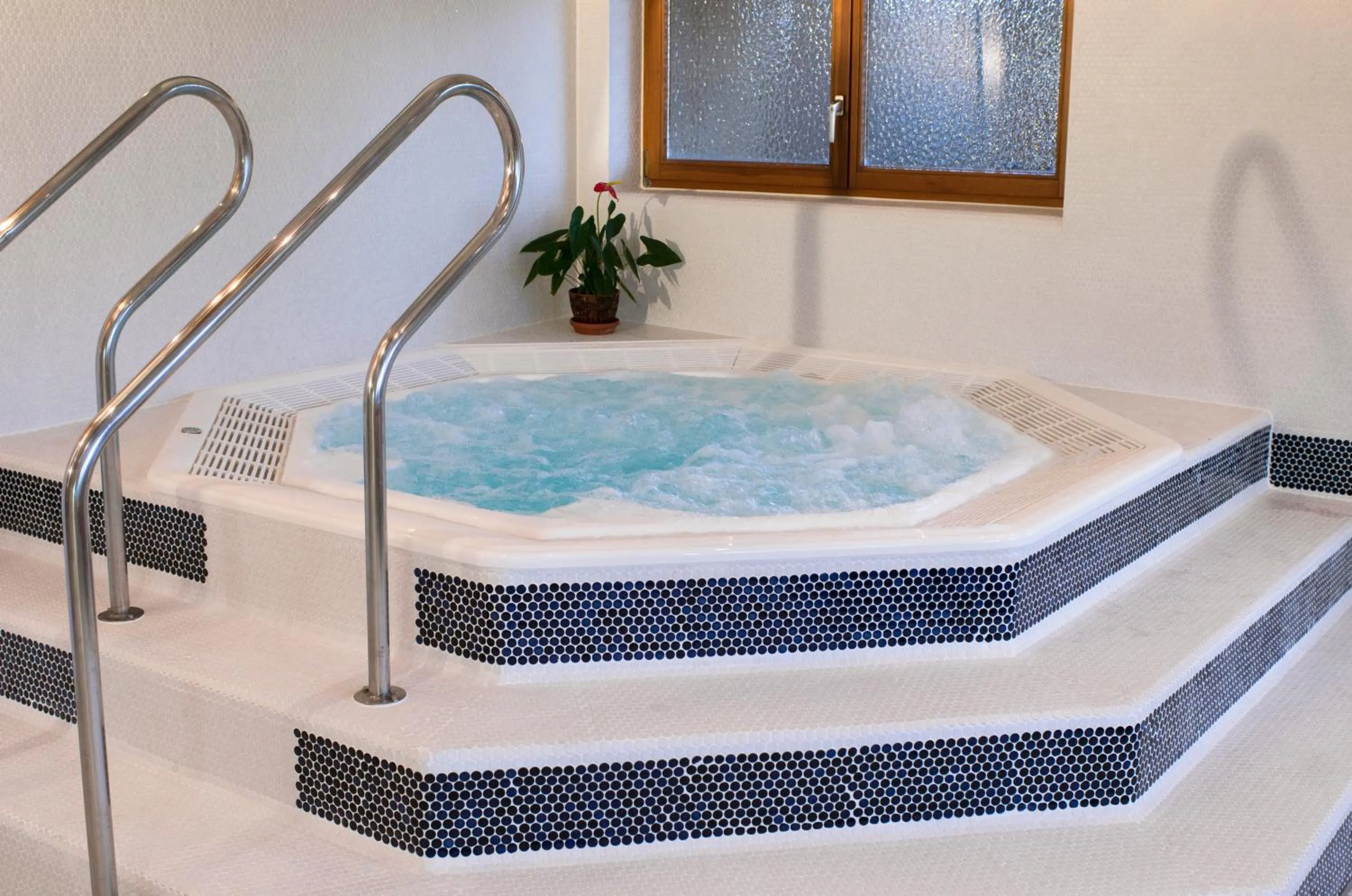 Spa and wellness centre/facilities in Schreyers Hotel Restaurant Mutzel