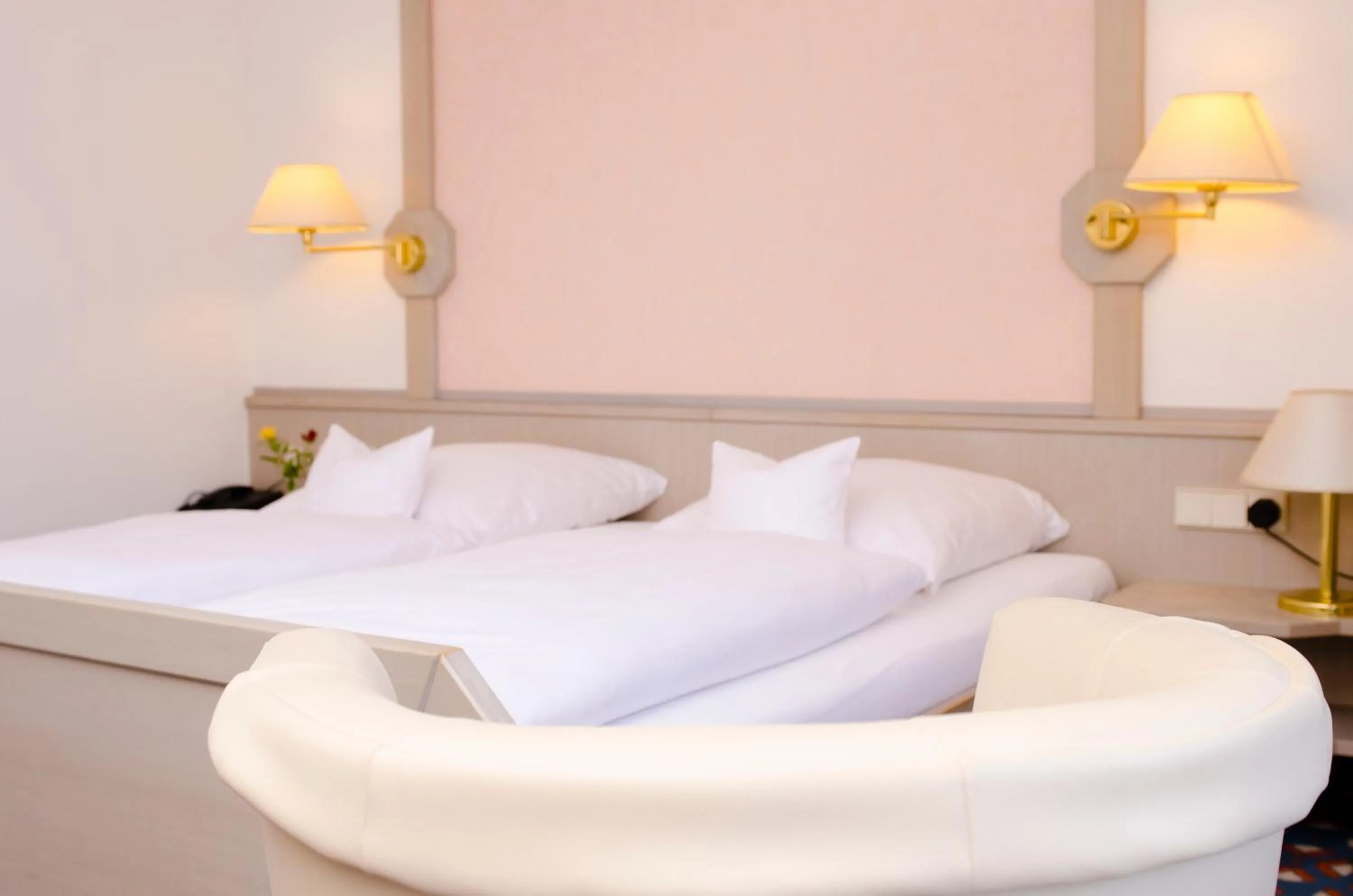 Bed in Schreyers Hotel Restaurant Mutzel