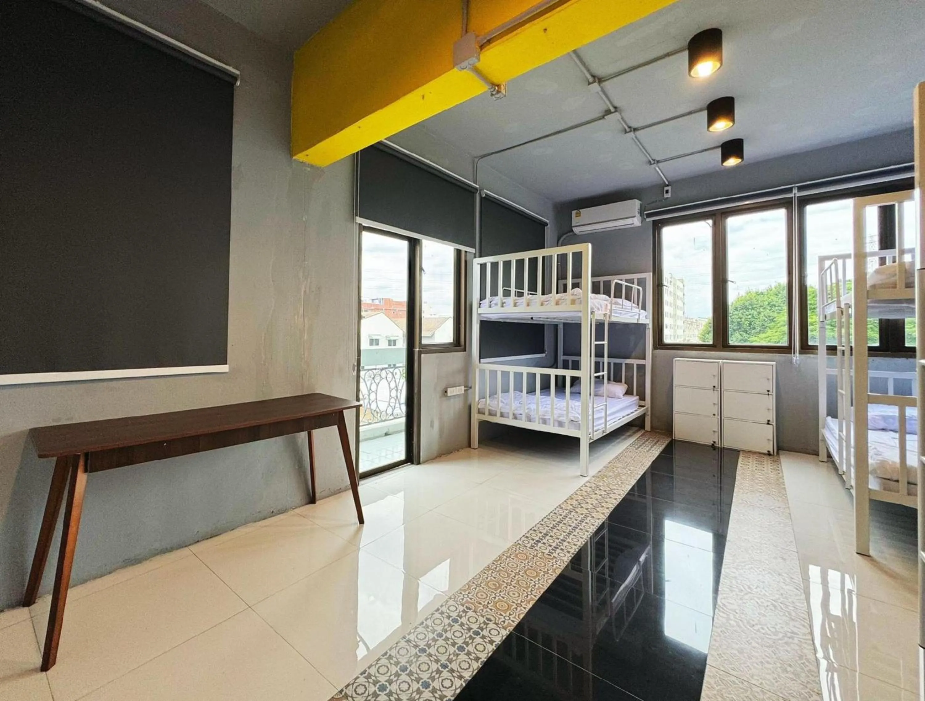 Bedroom, Bed in OYO 75465 Lucky Hostel - Huai Khwang