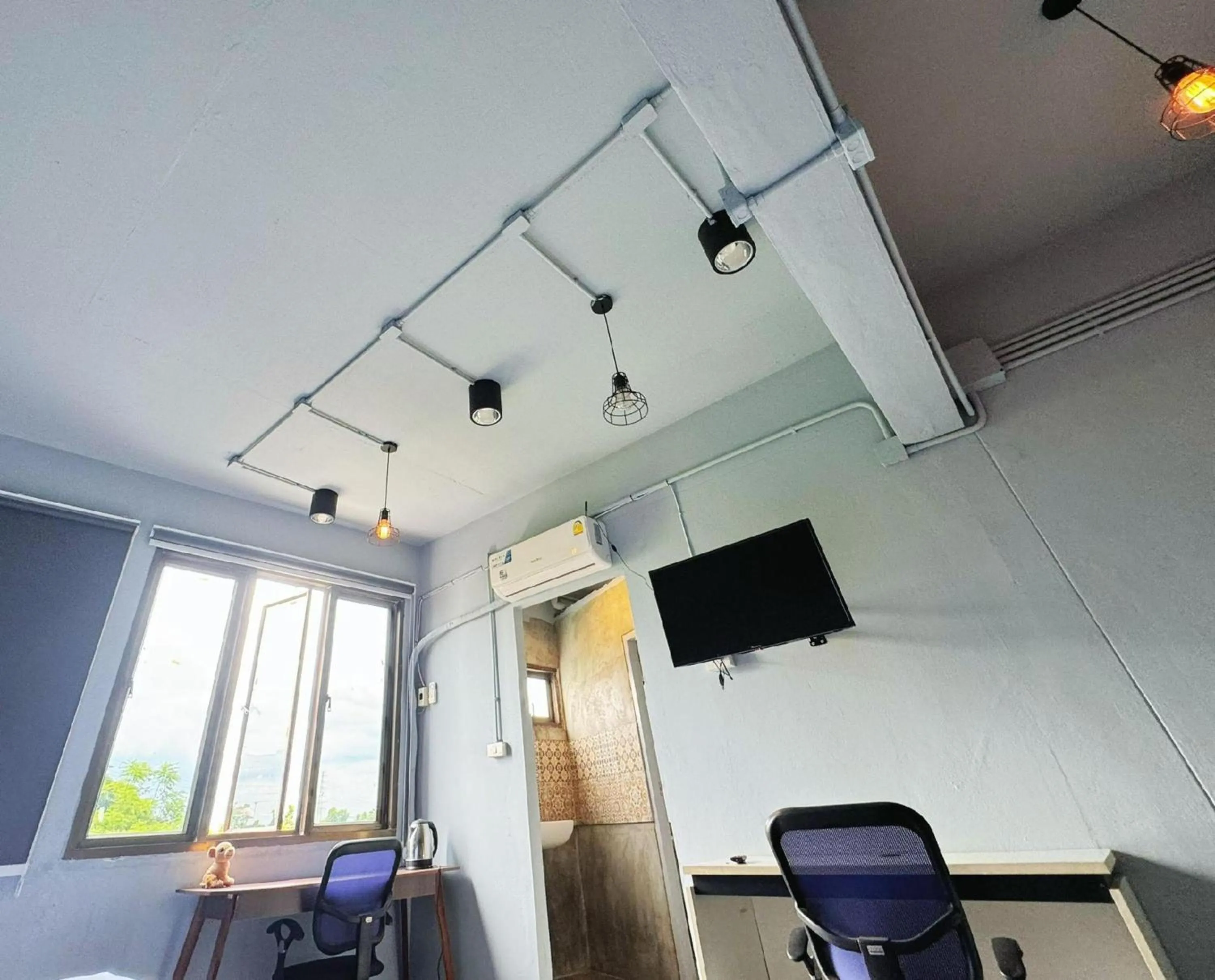 Bedroom in OYO 75465 Lucky Hostel - Huai Khwang