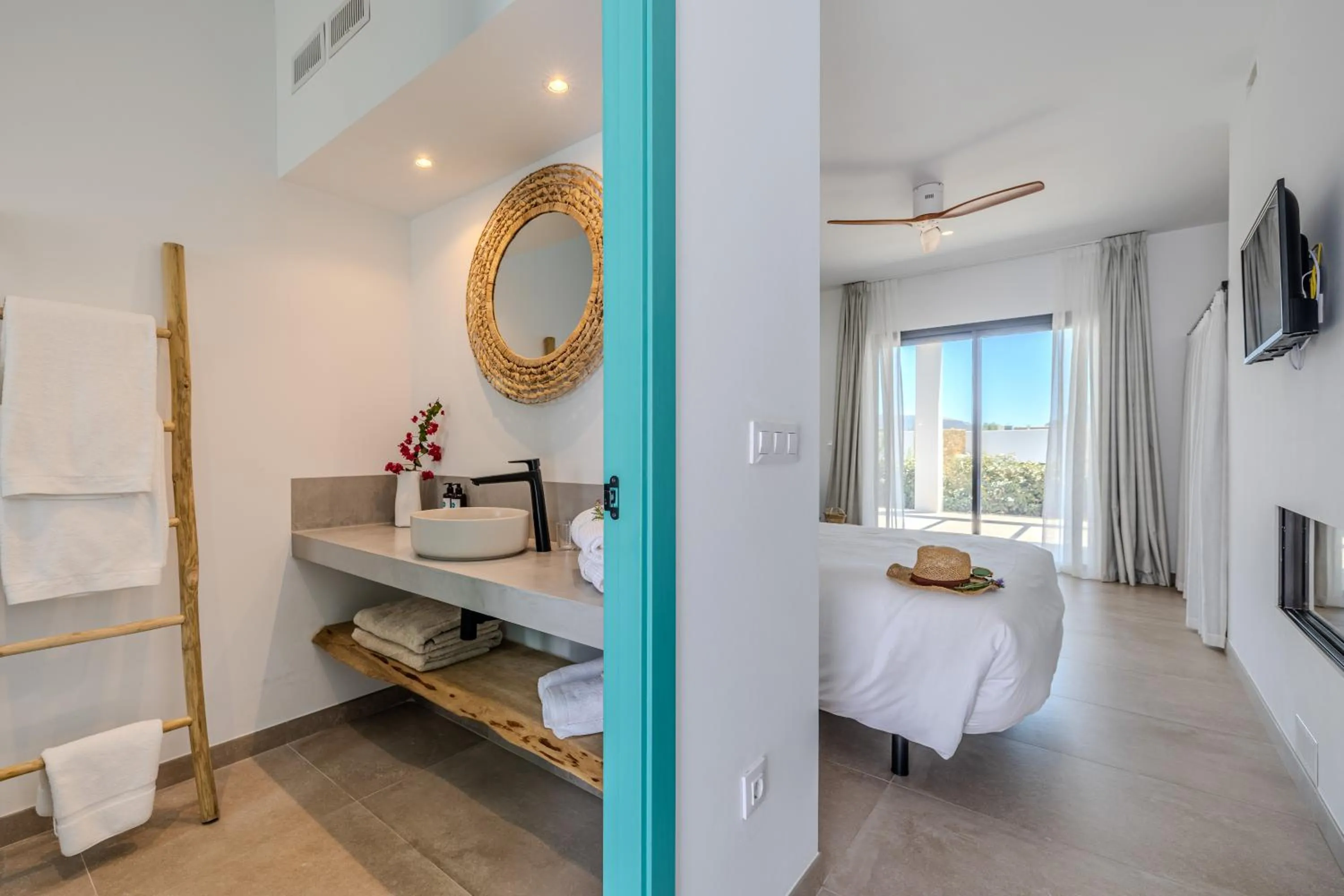 Property building in Hotel Boutique Mi Almazara