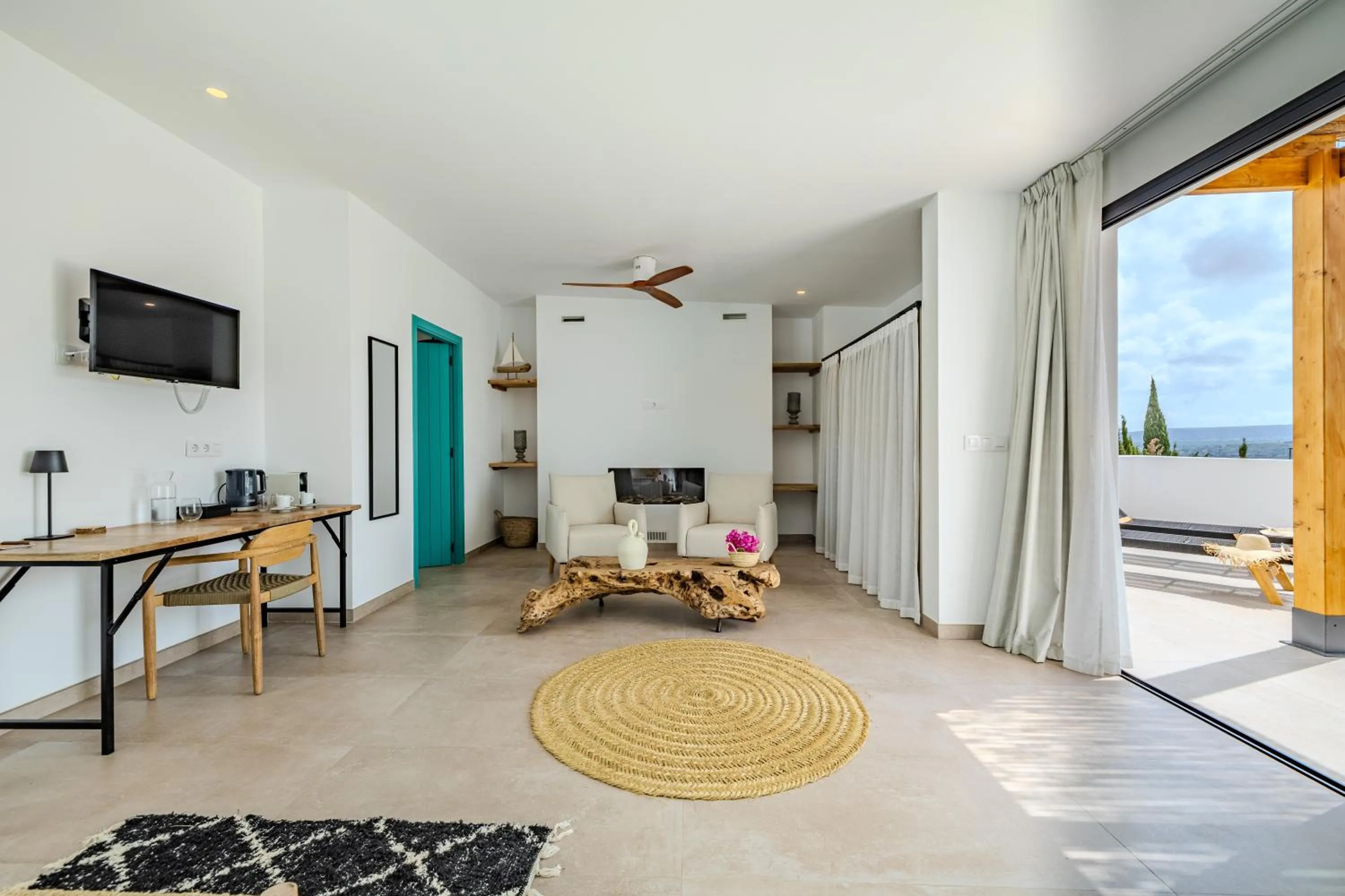 Property building in Hotel Boutique Mi Almazara