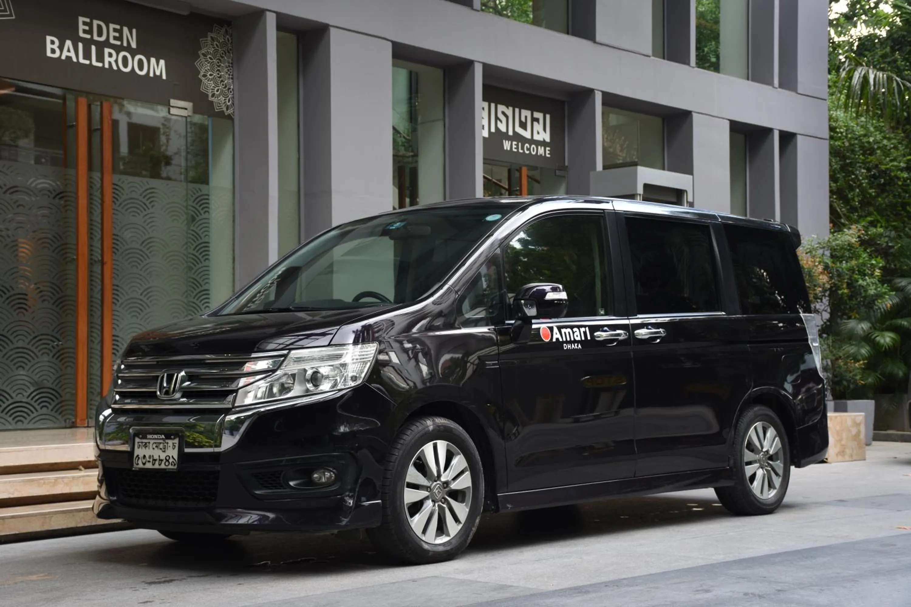 shuttle in Amari Dhaka