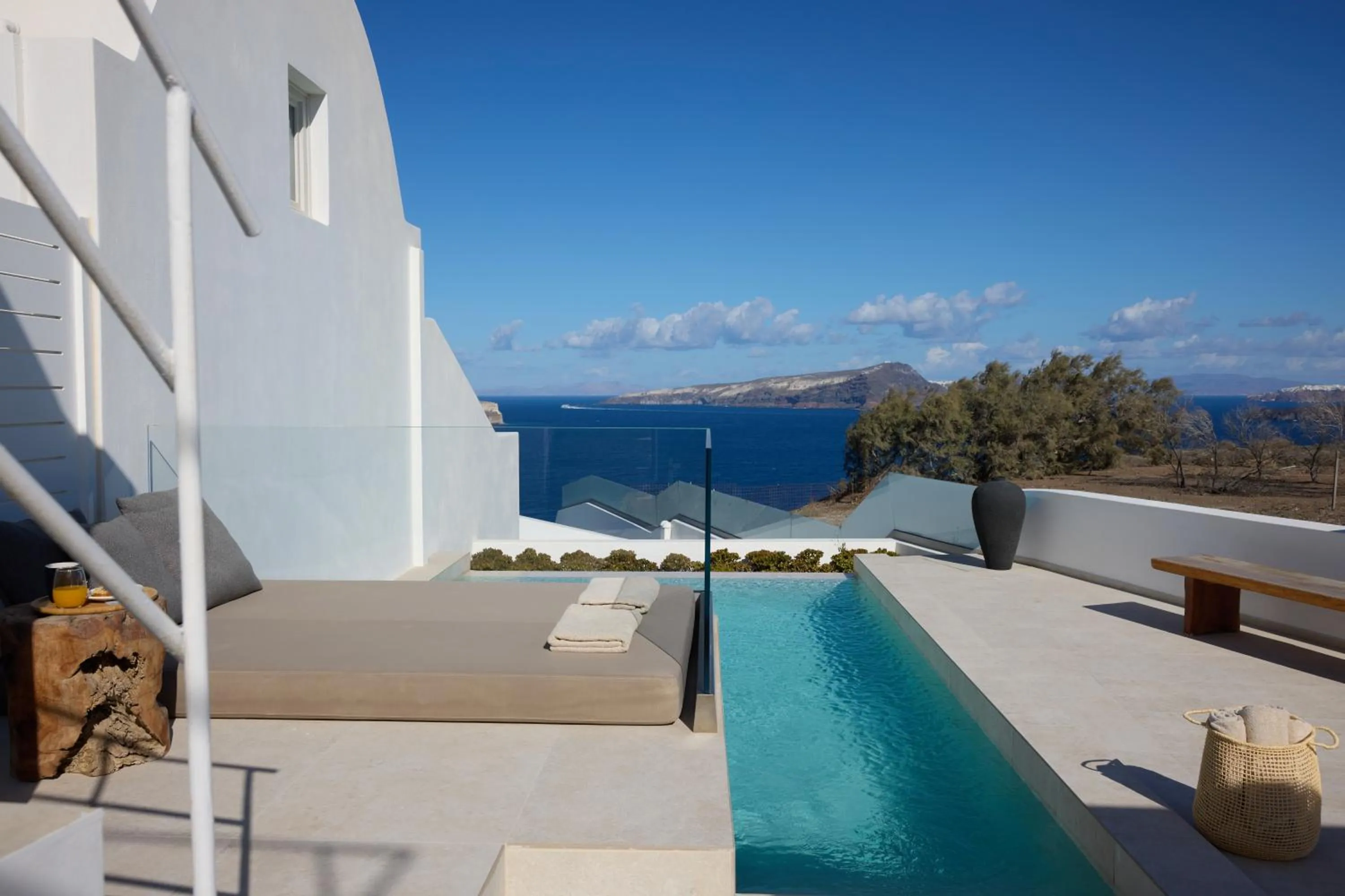 Patio in Omna Caldera Suites