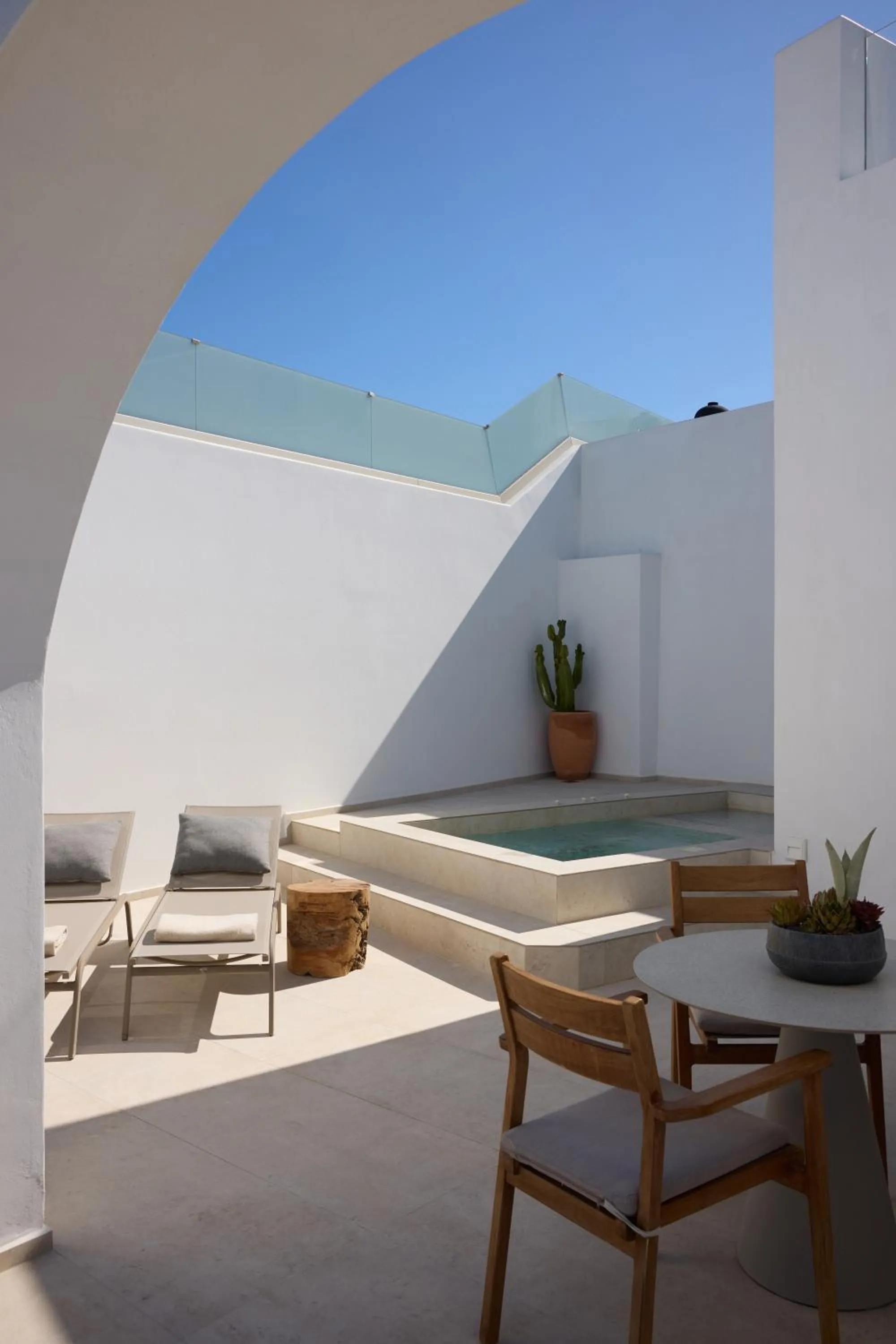 Patio in Omna Caldera Suites