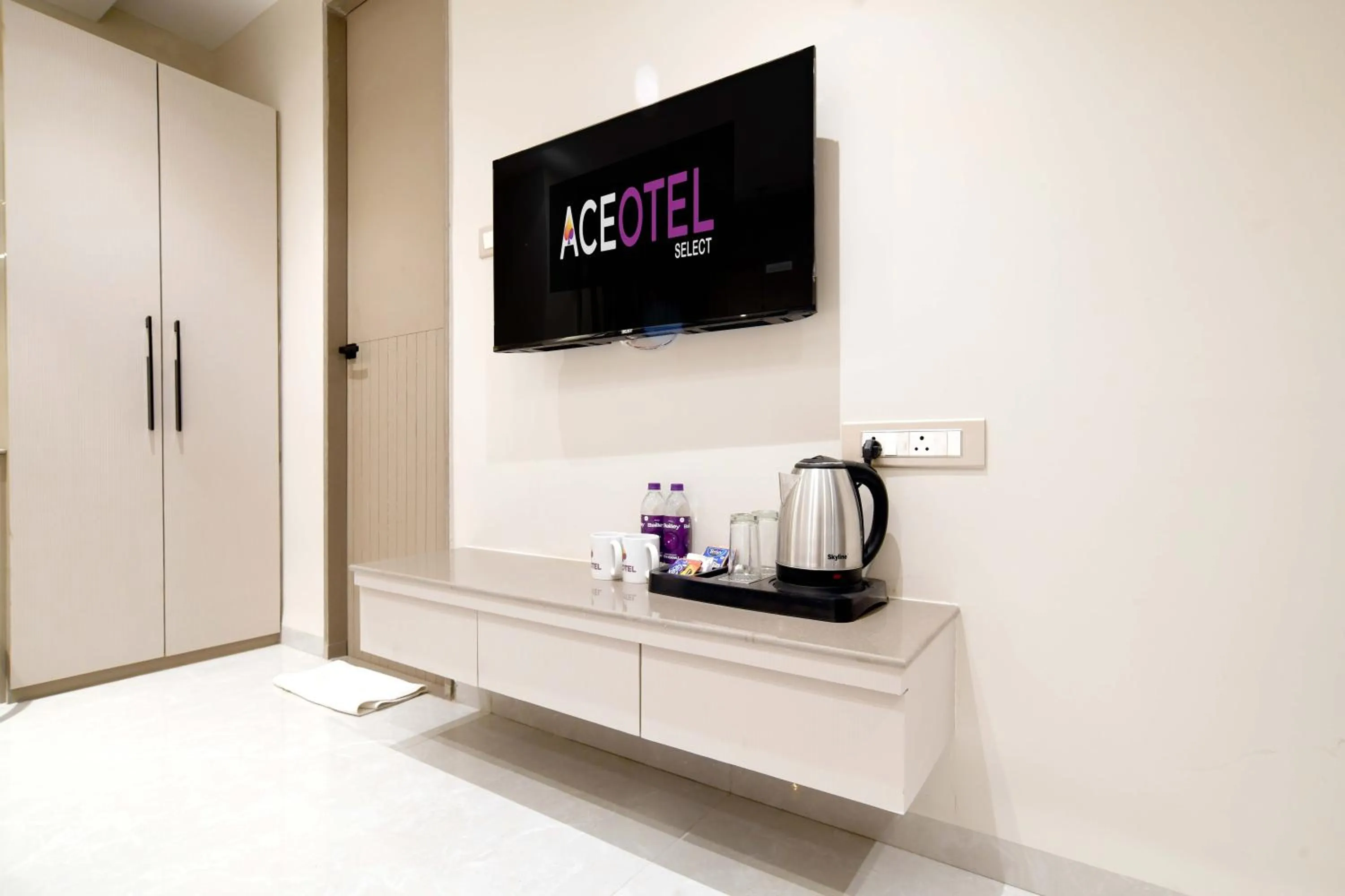Coffee/tea facilities in Aceotel Select Tulsi Vijay Nagar- A Luxury Boutique Hotel