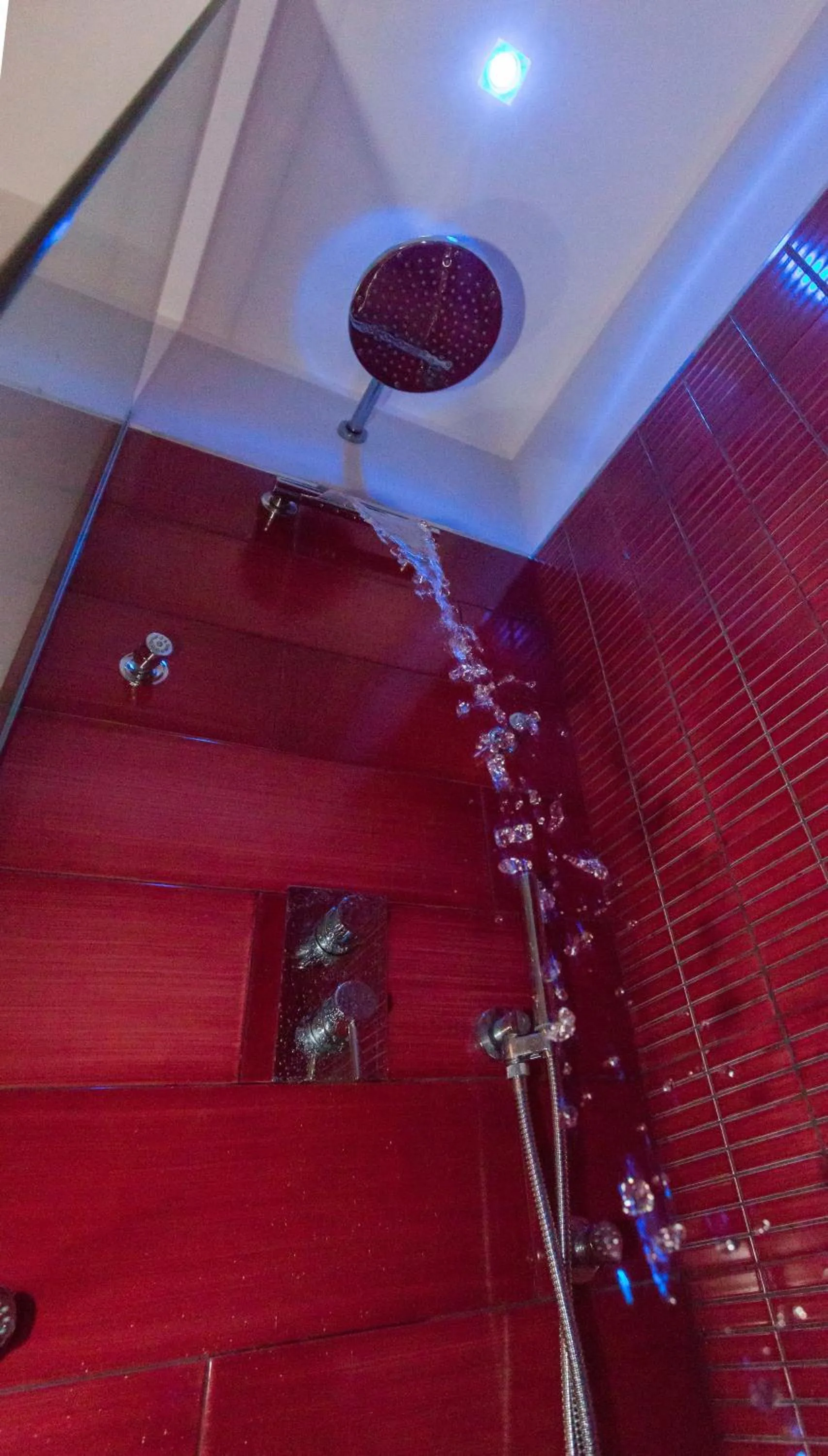Shower in Amalfi Apartments Design centro storico