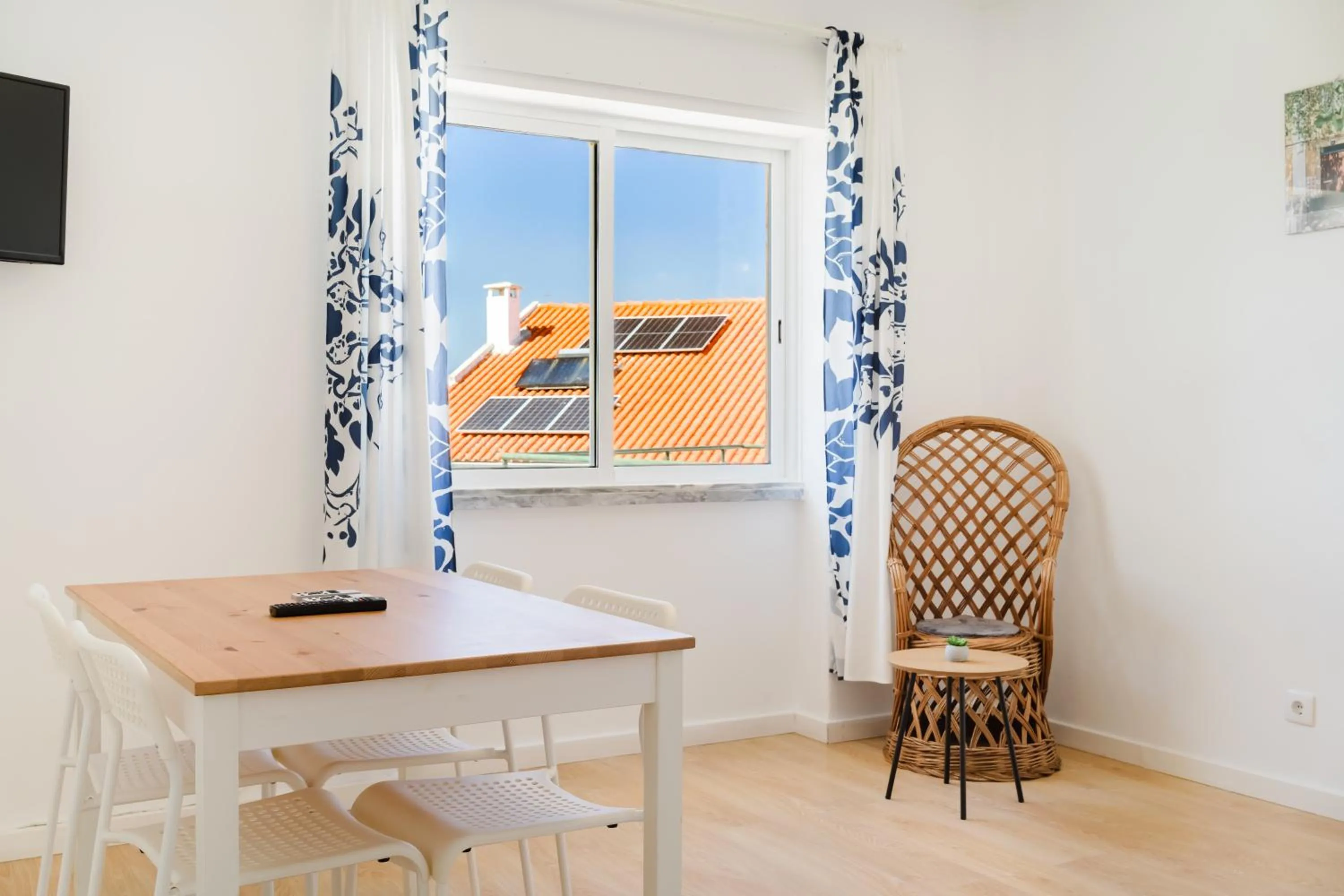 TV and multimedia in Villa Paraíso da Caparica