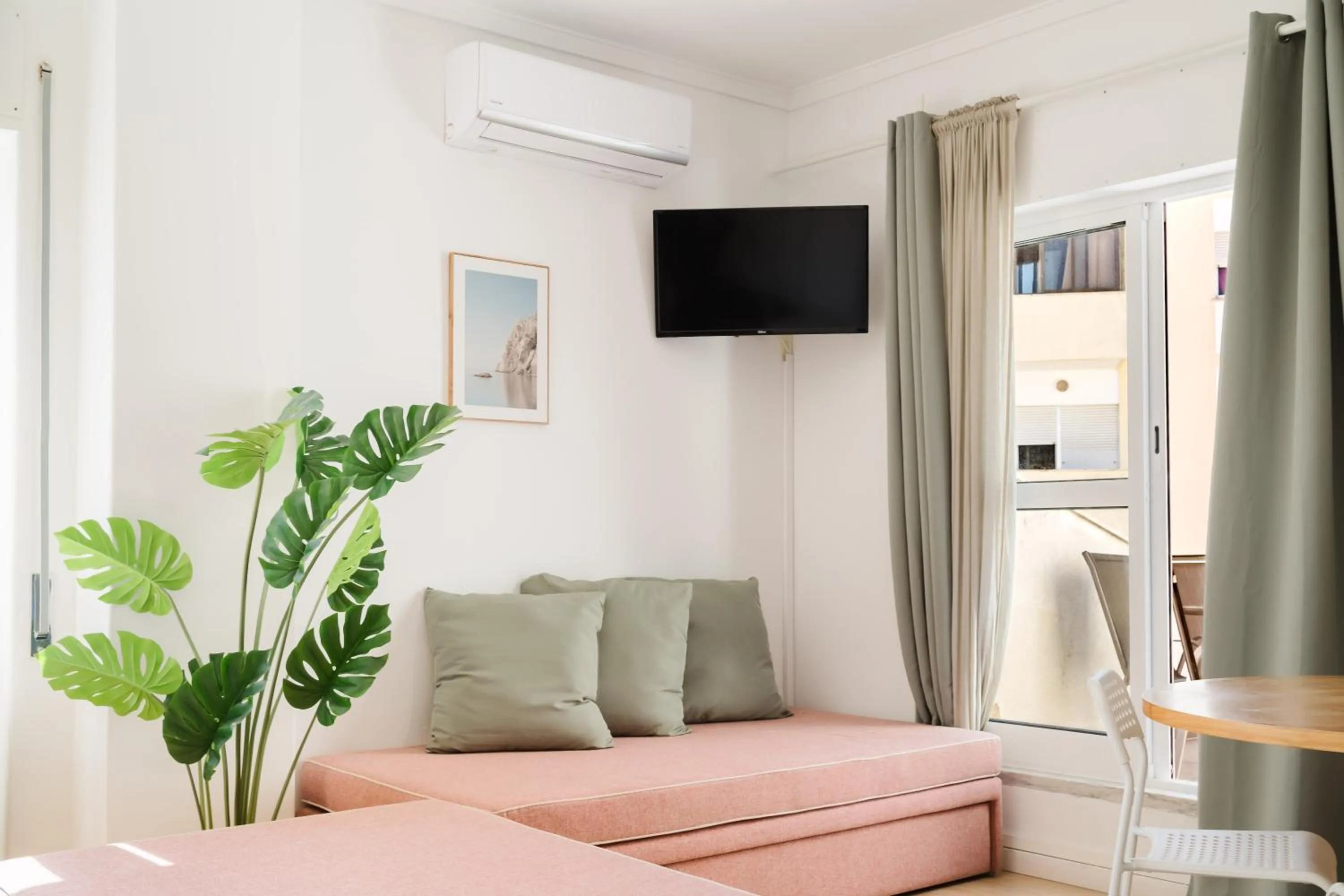 TV and multimedia in Villa Paraíso da Caparica