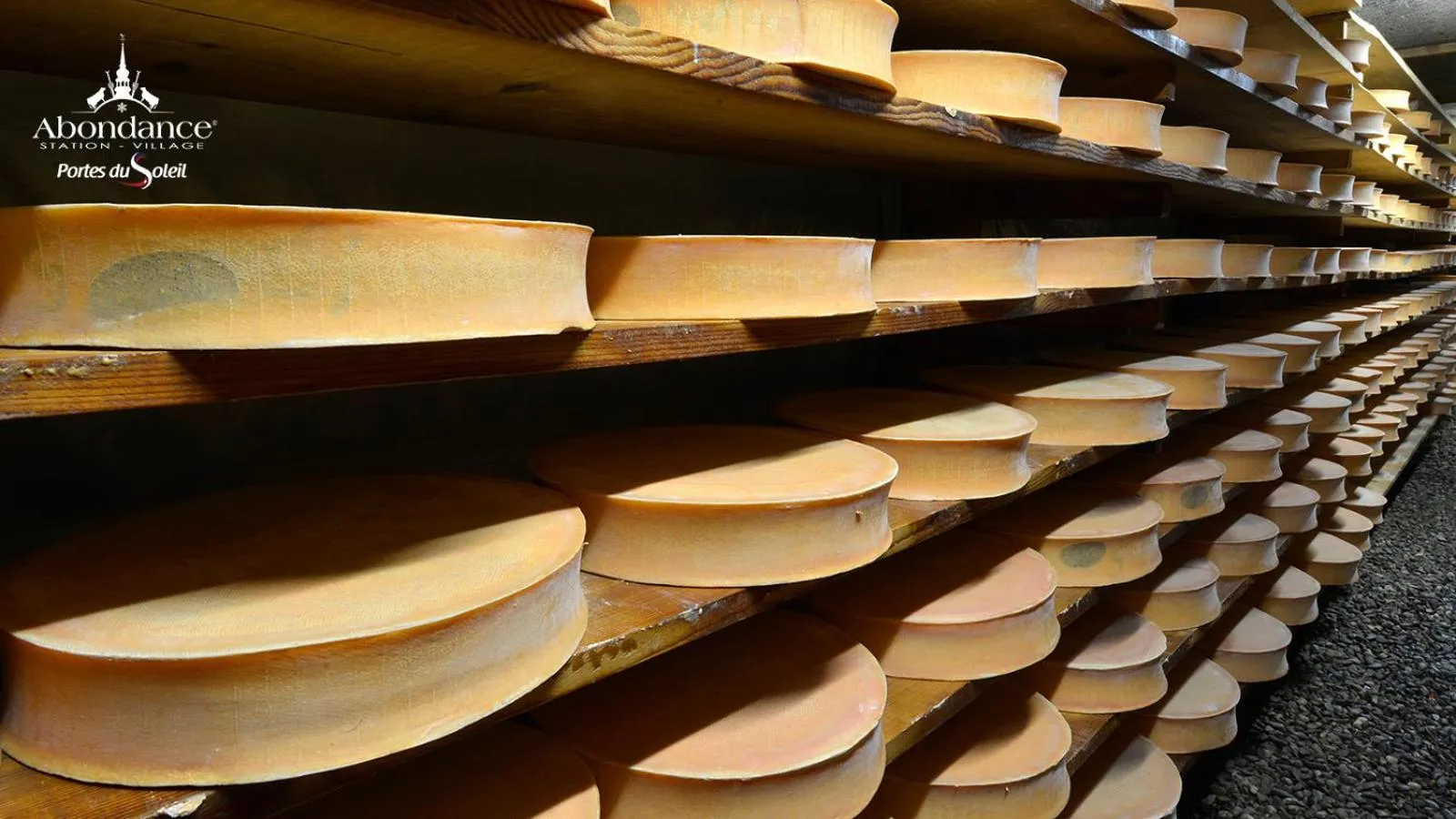 Nearby landmark in Hotel Le Léman