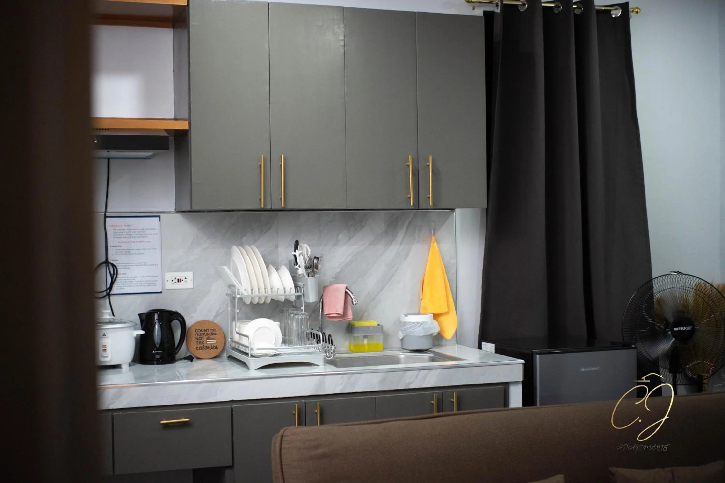 Coffee/tea facilities in CJ Apartments