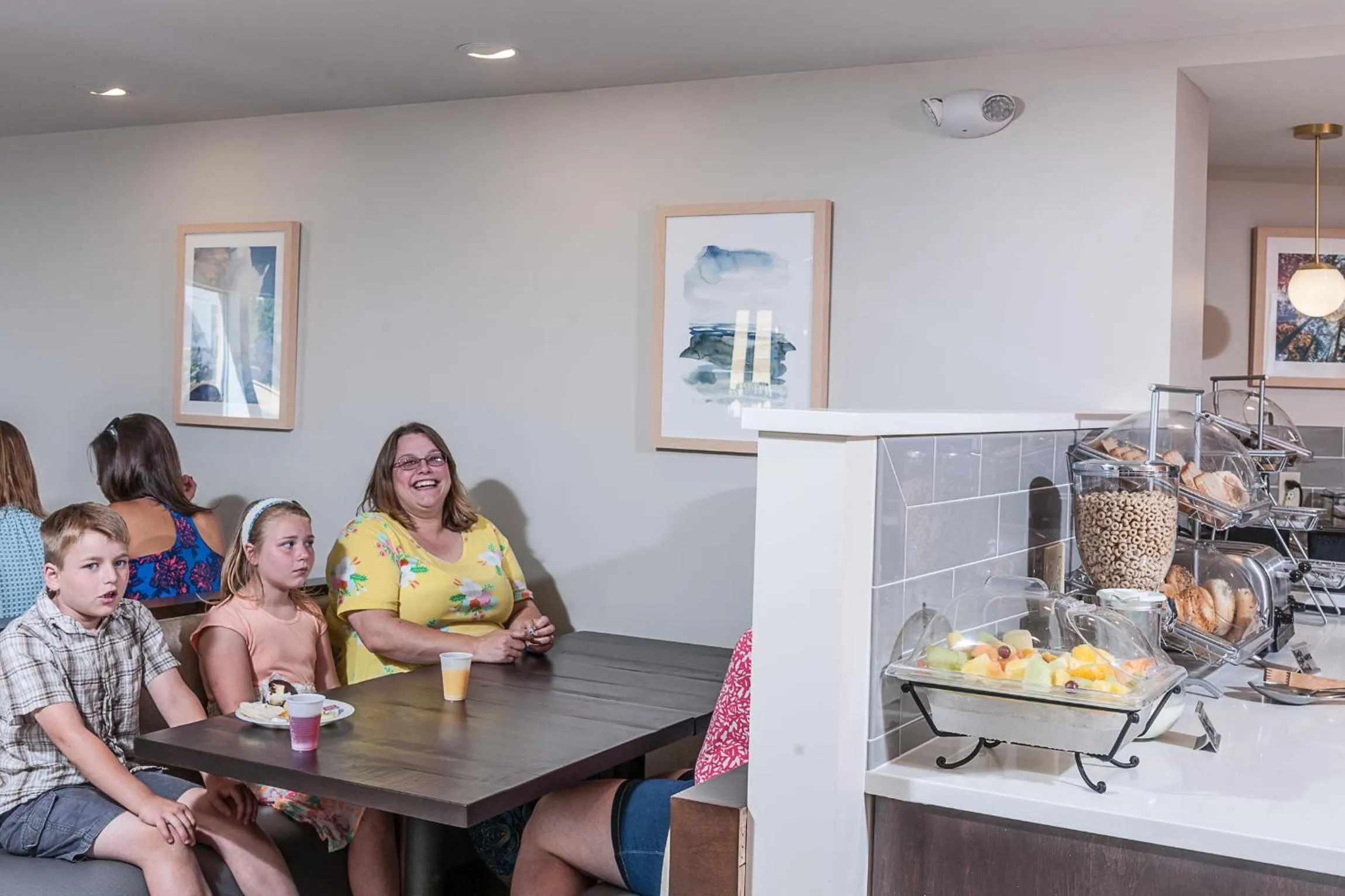 Breakfast in Rockland Harbor Hotel