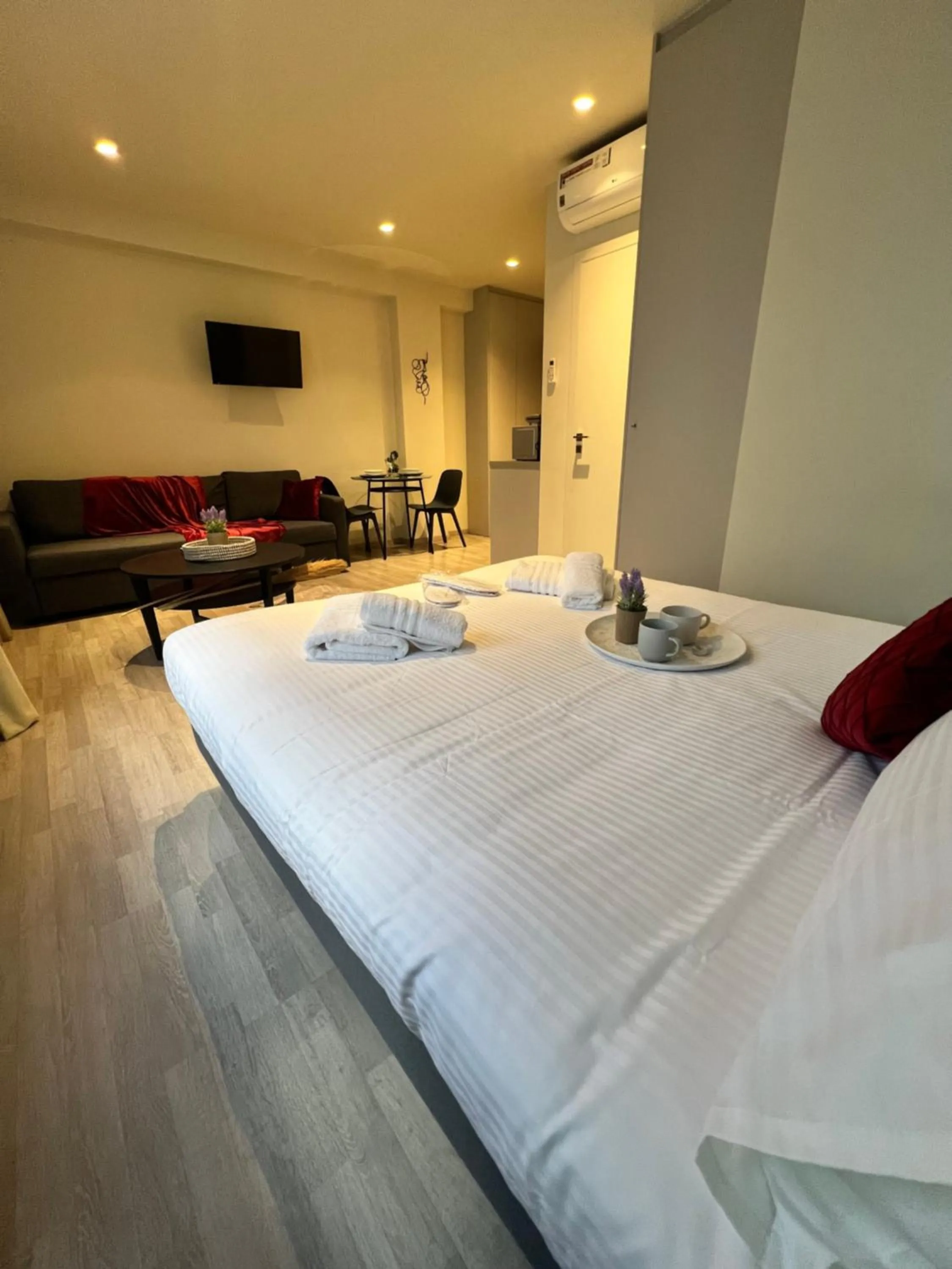 Bed in Athenian Retreat Penthouses