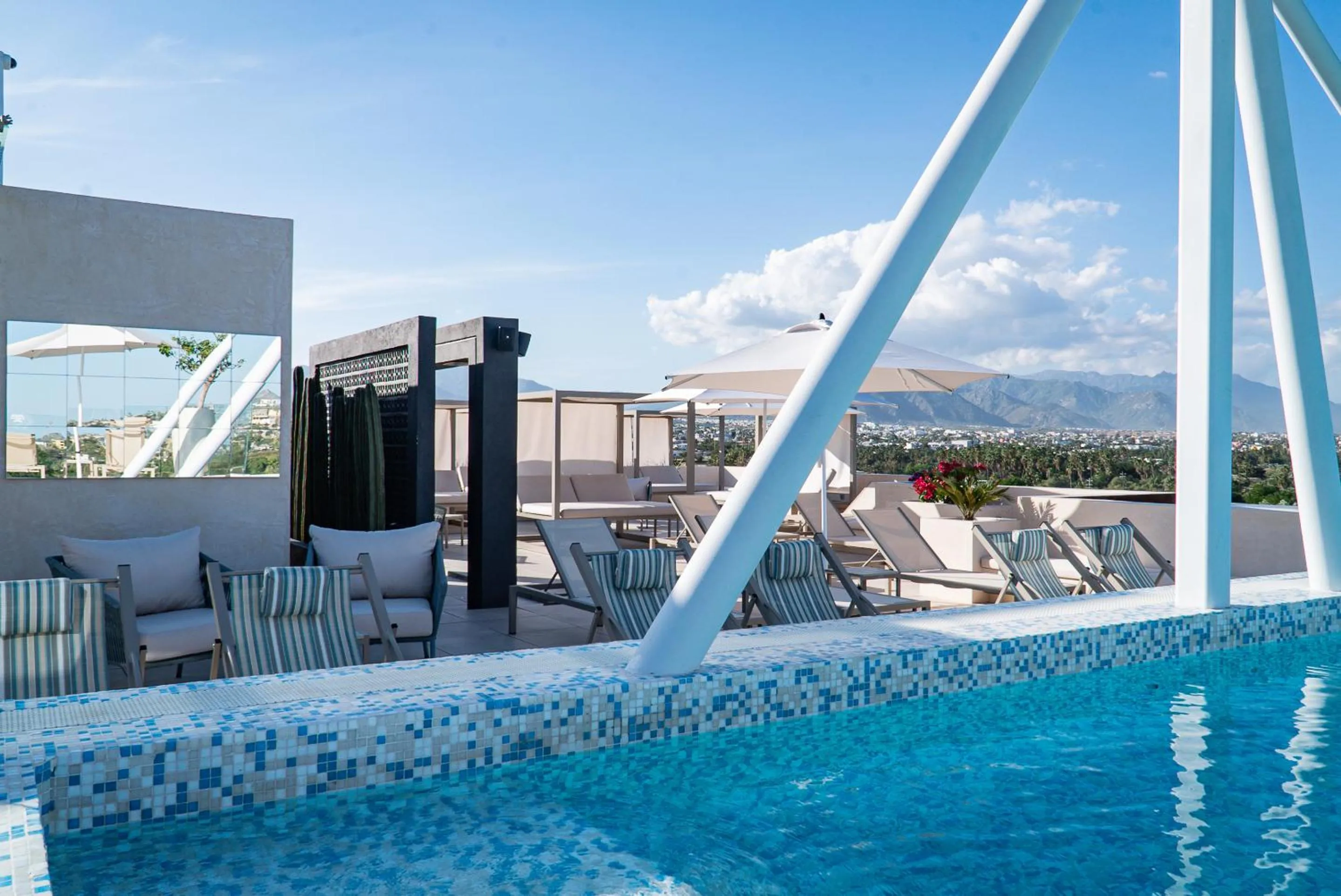 Balcony/Terrace in Flamboyan Hotel & Residences