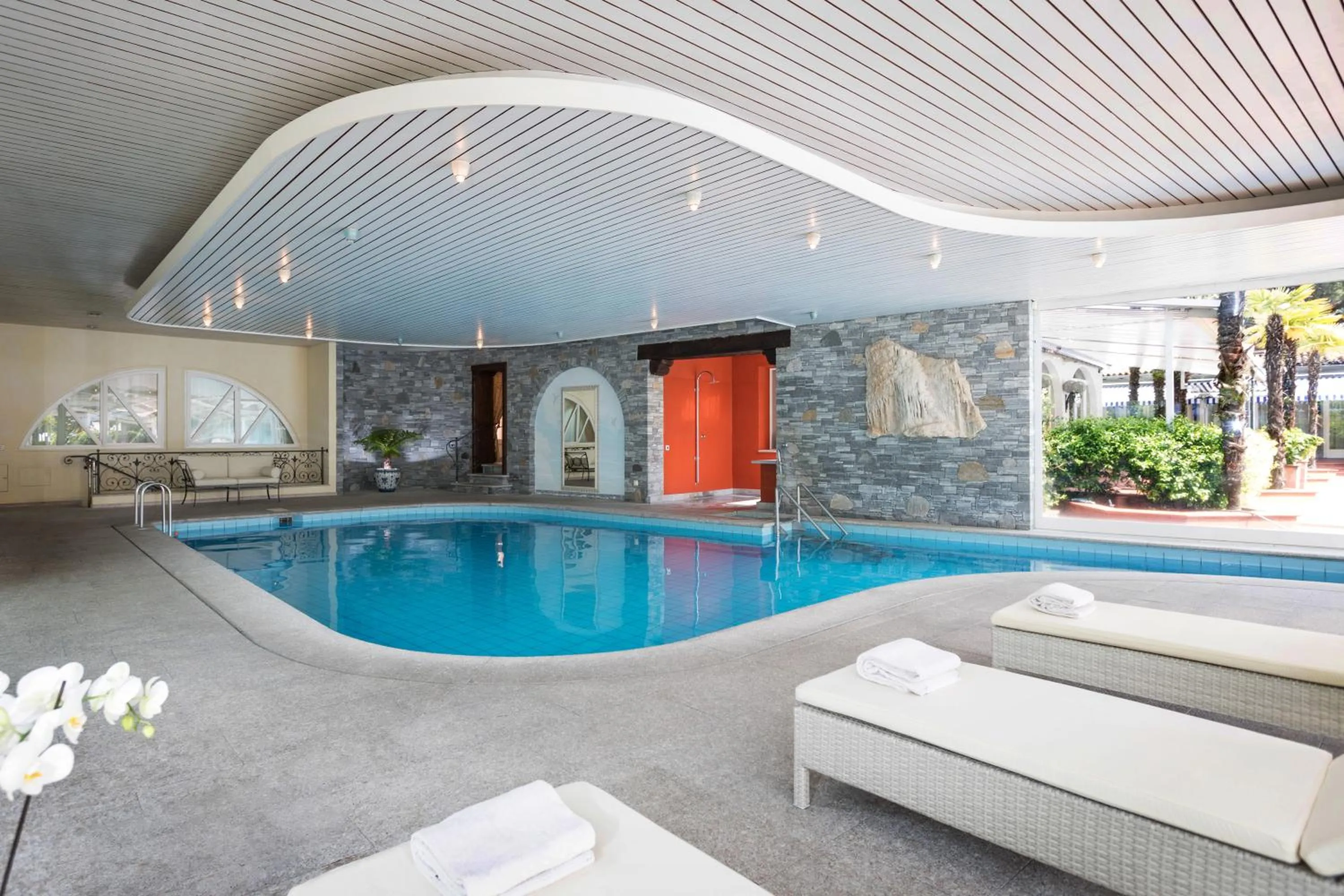 Swimming pool in Villa Delta - Parkhotel Delta