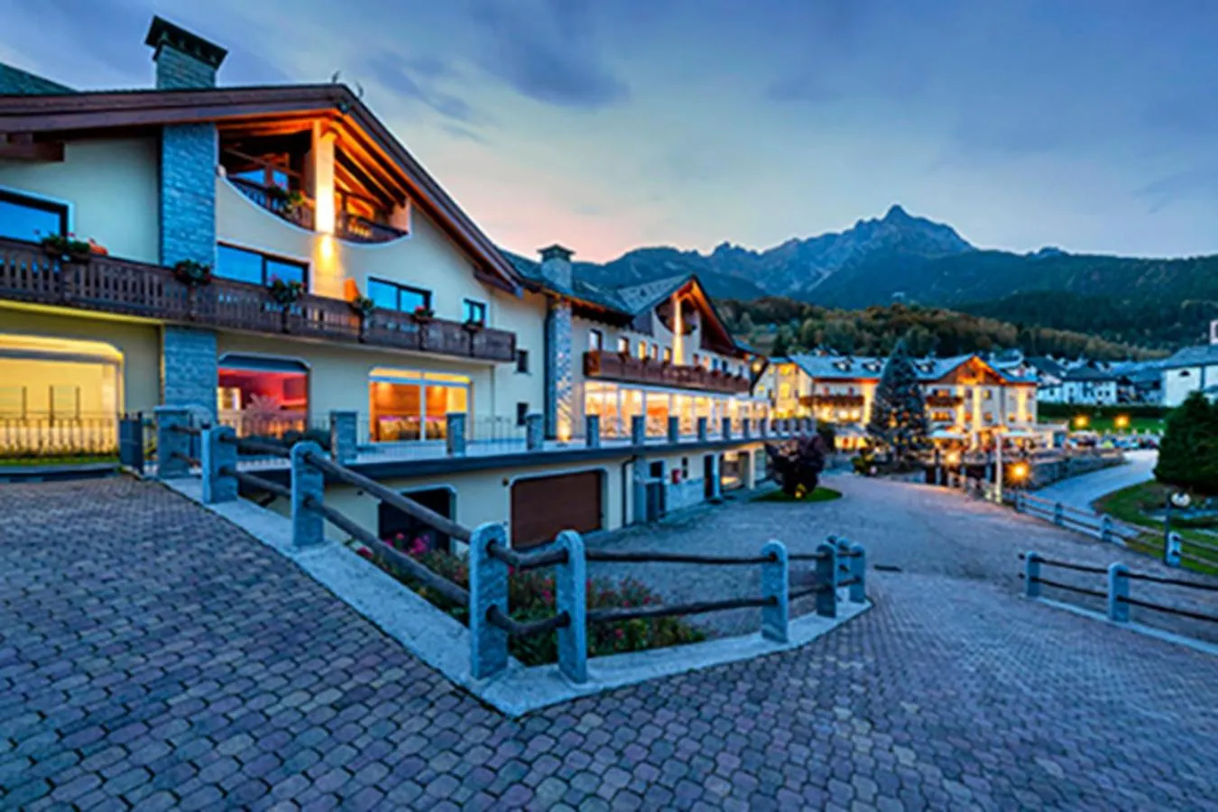 Albergo Edelweiss - LareSpa