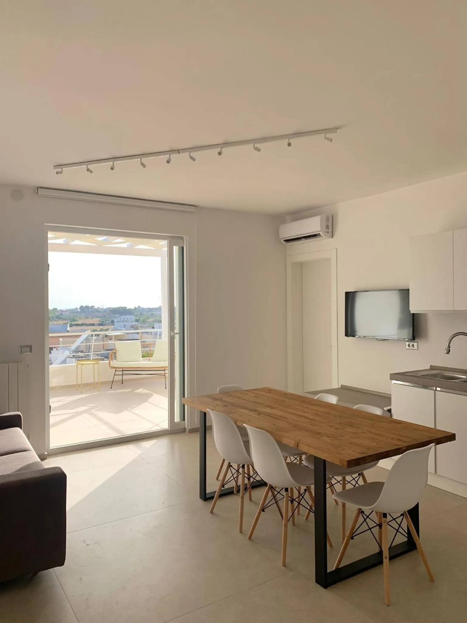 Kitchen or kitchenette in TS Residence