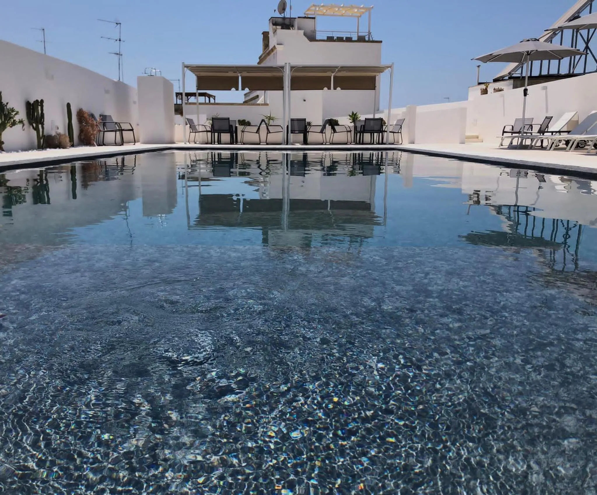 Swimming pool in TS Residence