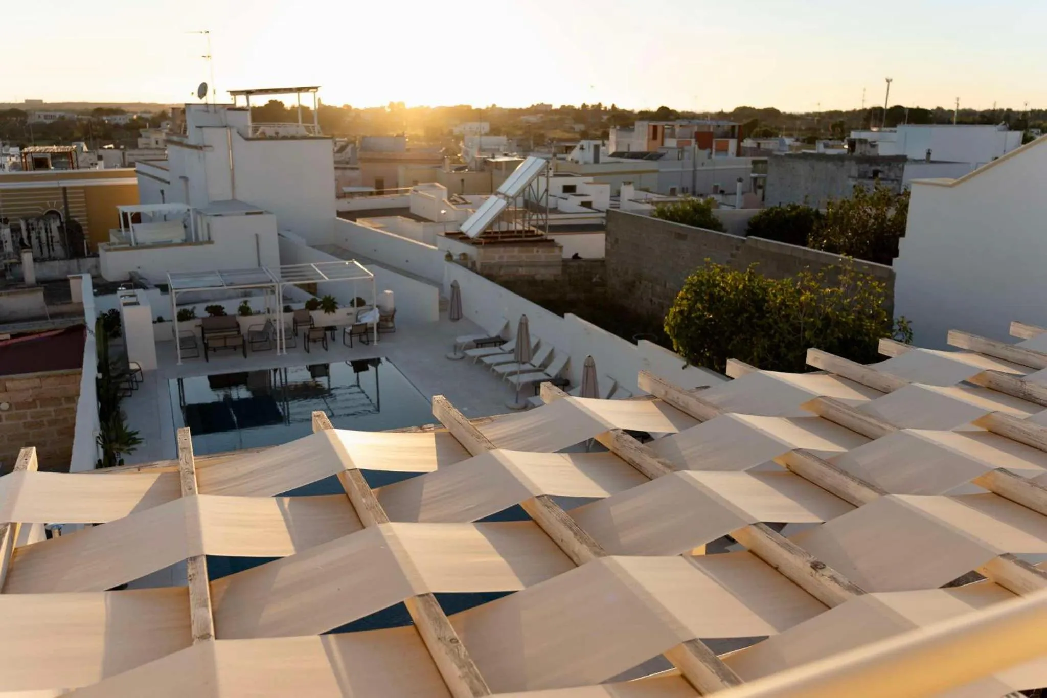 Swimming pool in TS Residence