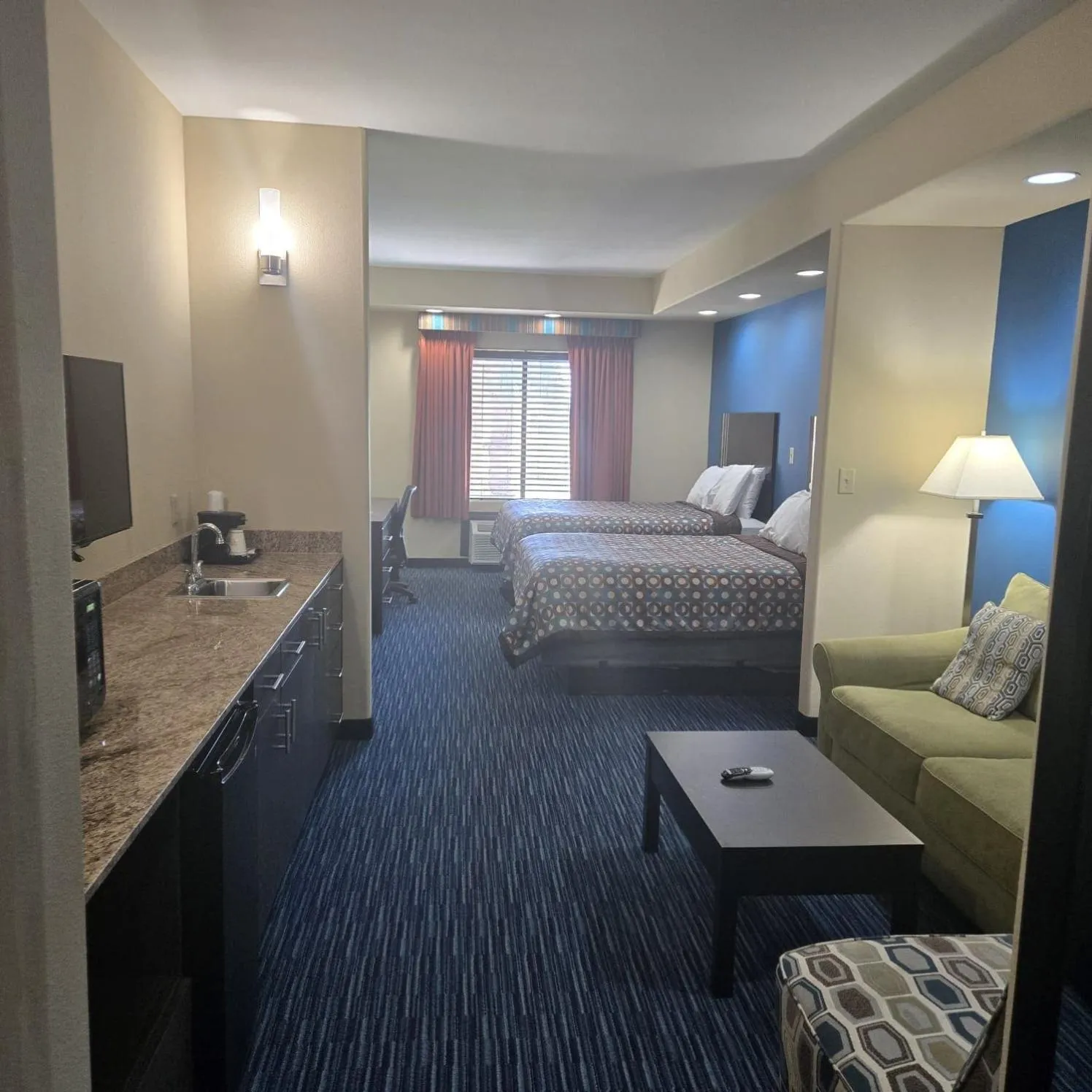 Bedroom, Bed in Karnes City Lodge