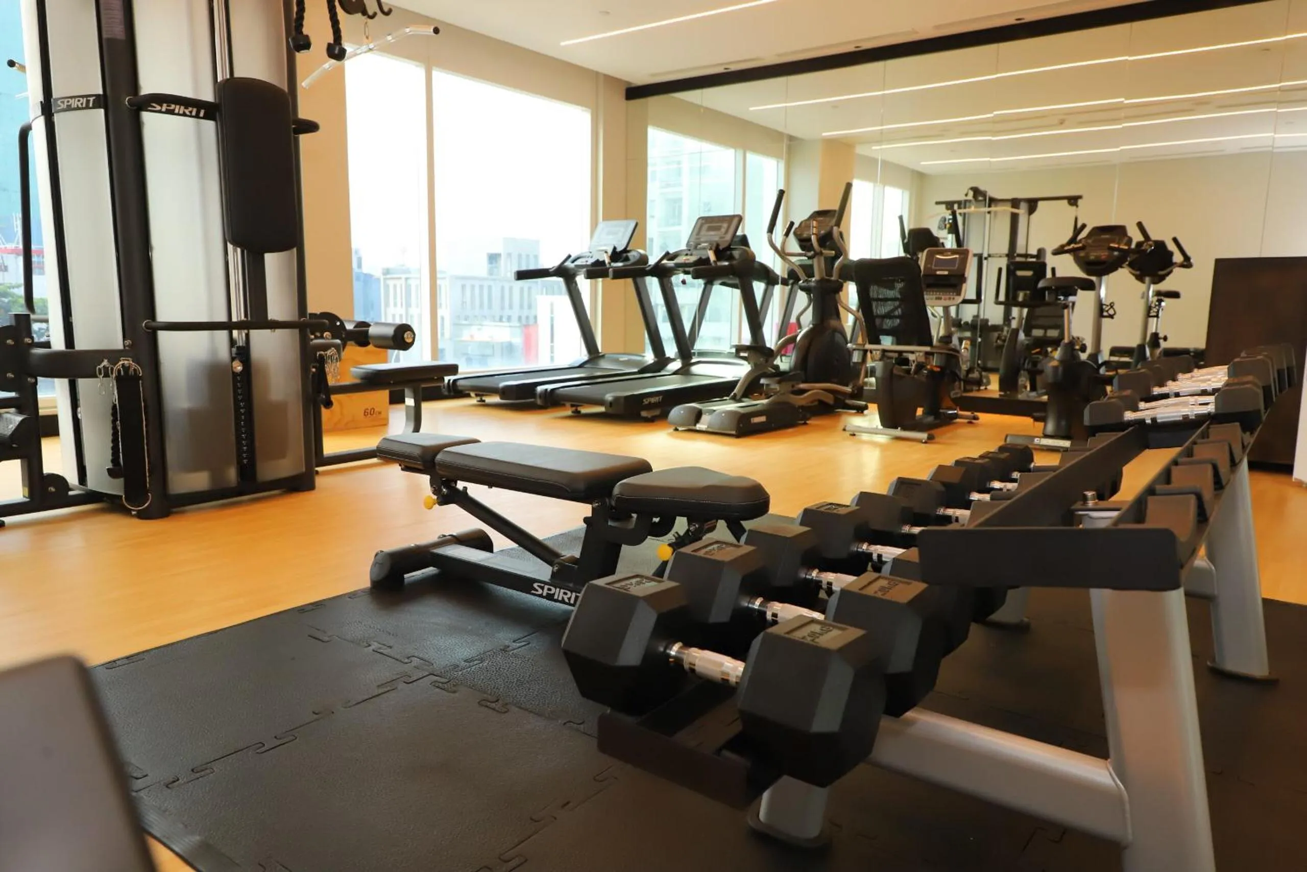 Fitness centre/facilities in Sofia Colombo City Hotel