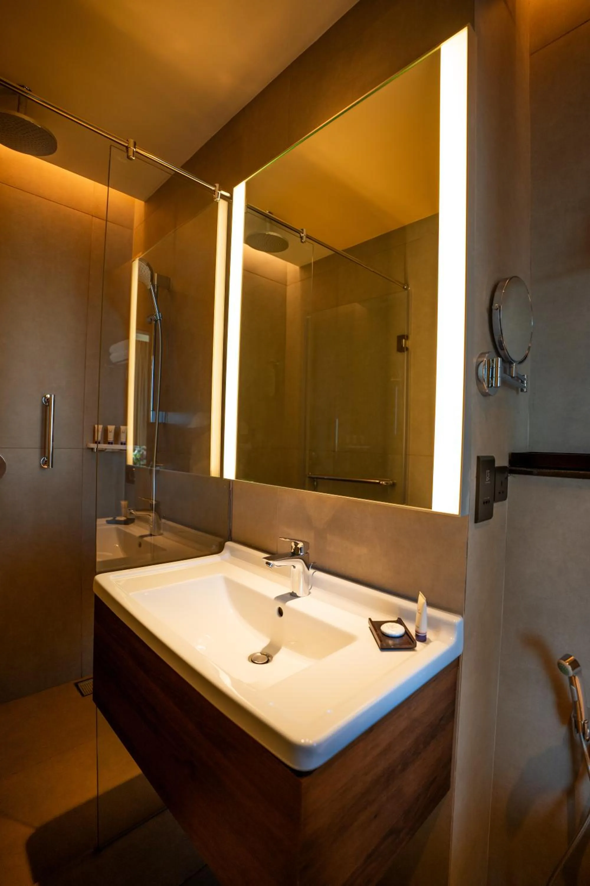 Bathroom in Sofia Colombo City Hotel