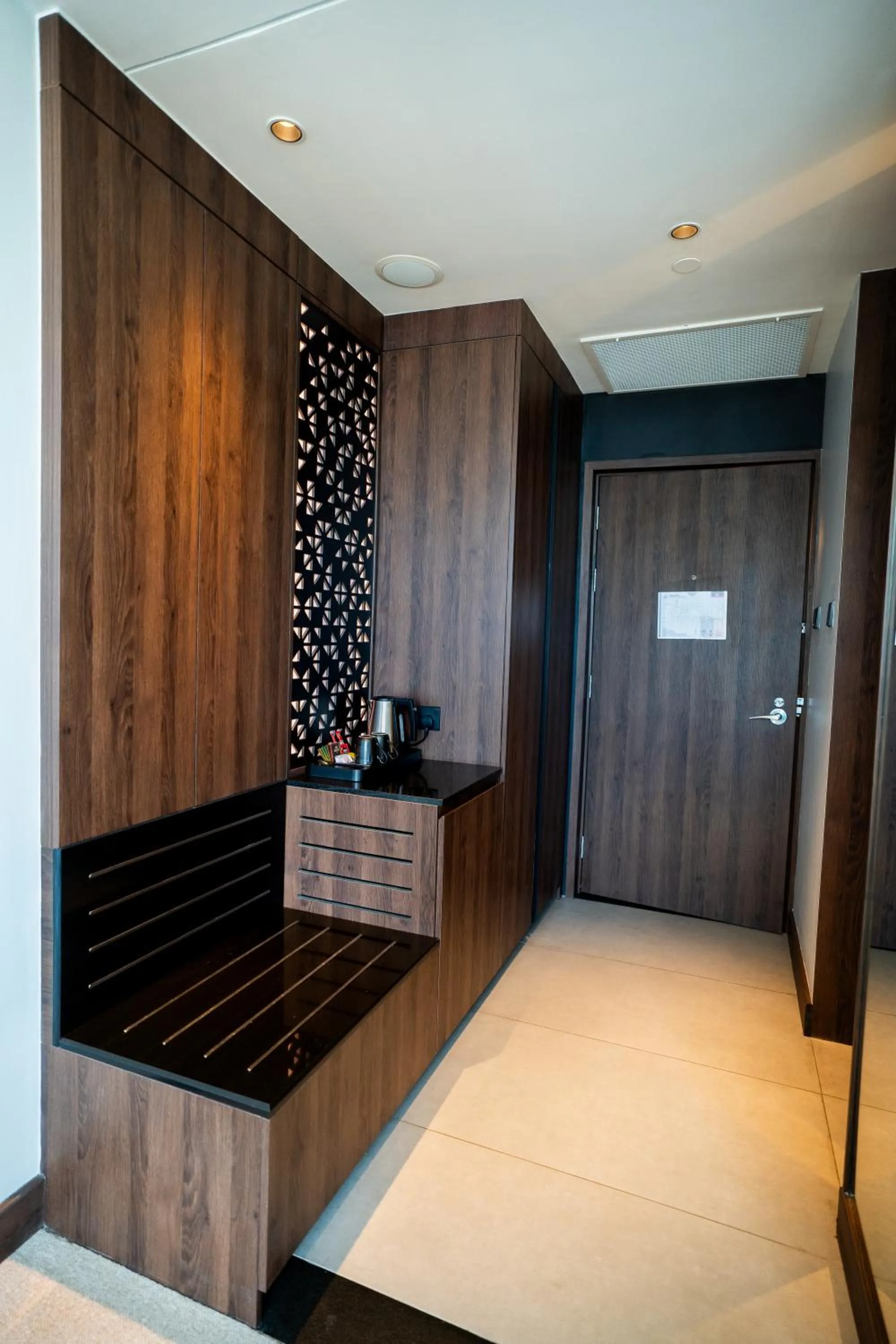 Bedroom, Bed in Sofia Colombo City Hotel